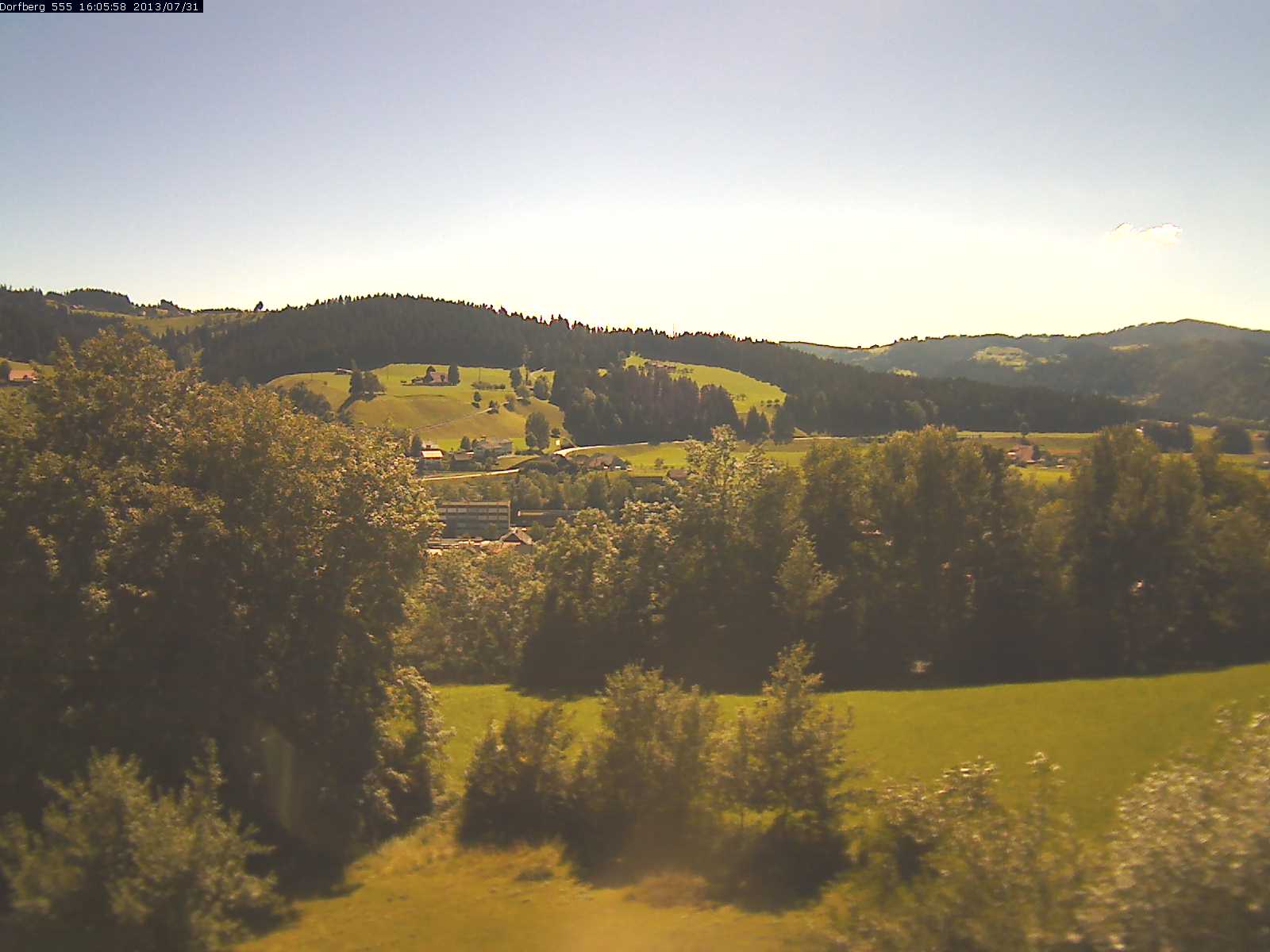 Webcam-Bild: Aussicht vom Dorfberg in Langnau 20130731-160600
