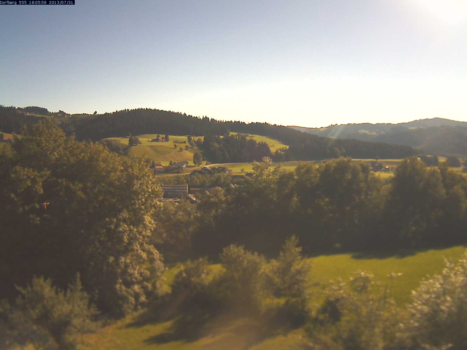 Webcam-Bild: Aussicht vom Dorfberg in Langnau 20130731-180600