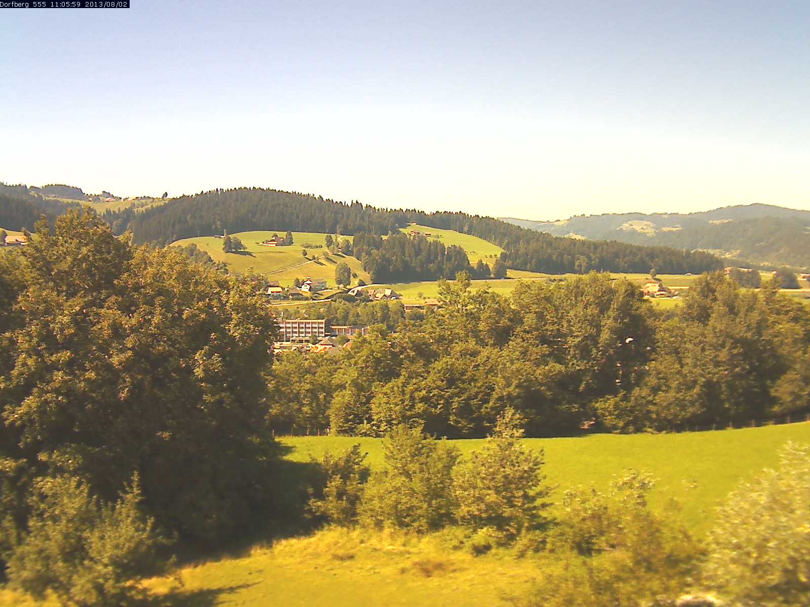 Webcam-Bild: Aussicht vom Dorfberg in Langnau 20130802-110600
