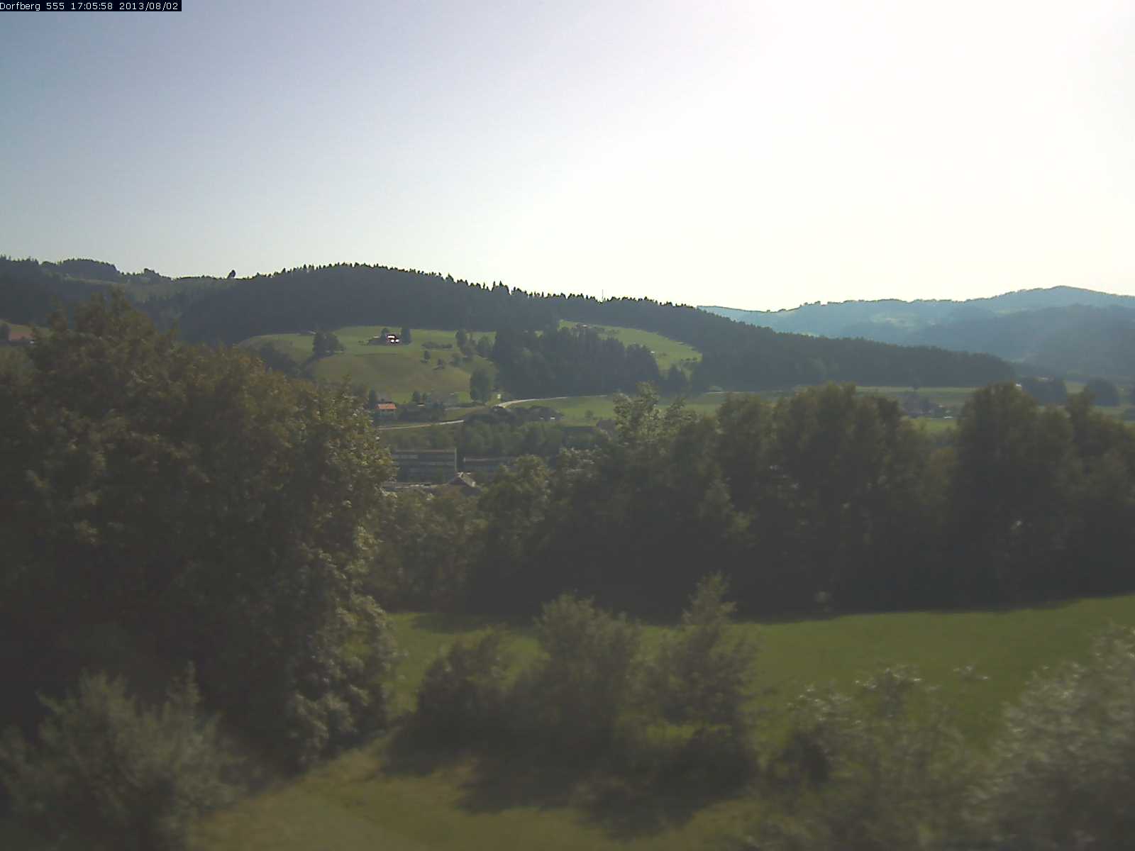 Webcam-Bild: Aussicht vom Dorfberg in Langnau 20130802-170600