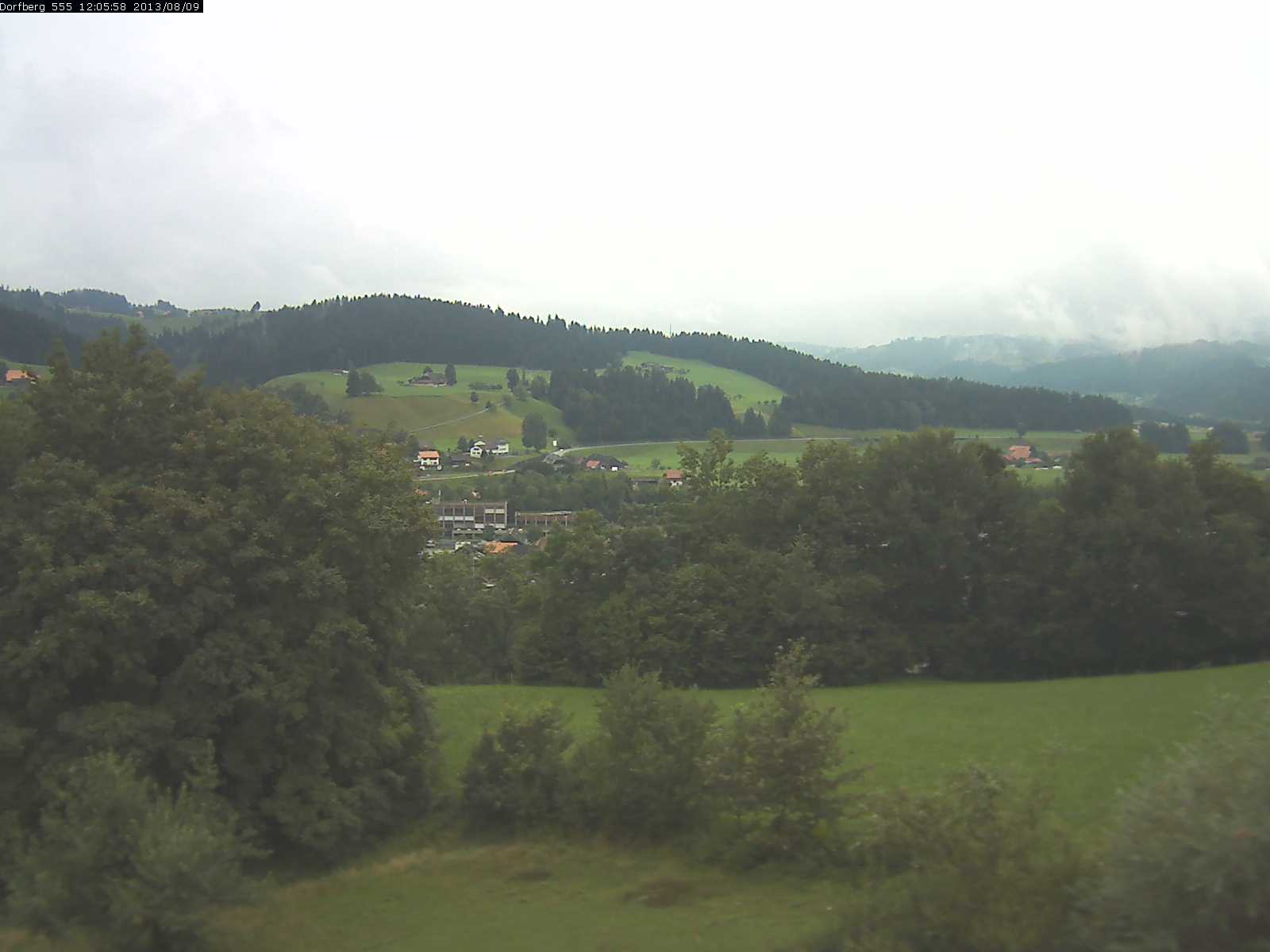 Webcam-Bild: Aussicht vom Dorfberg in Langnau 20130809-120600