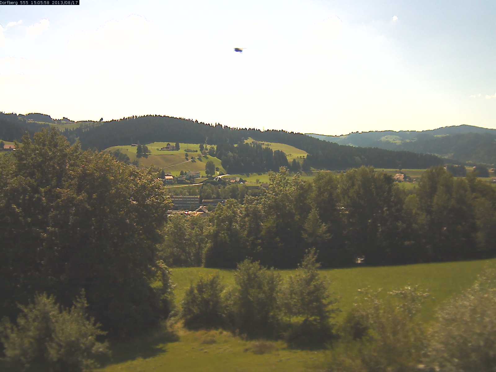 Webcam-Bild: Aussicht vom Dorfberg in Langnau 20130817-150600