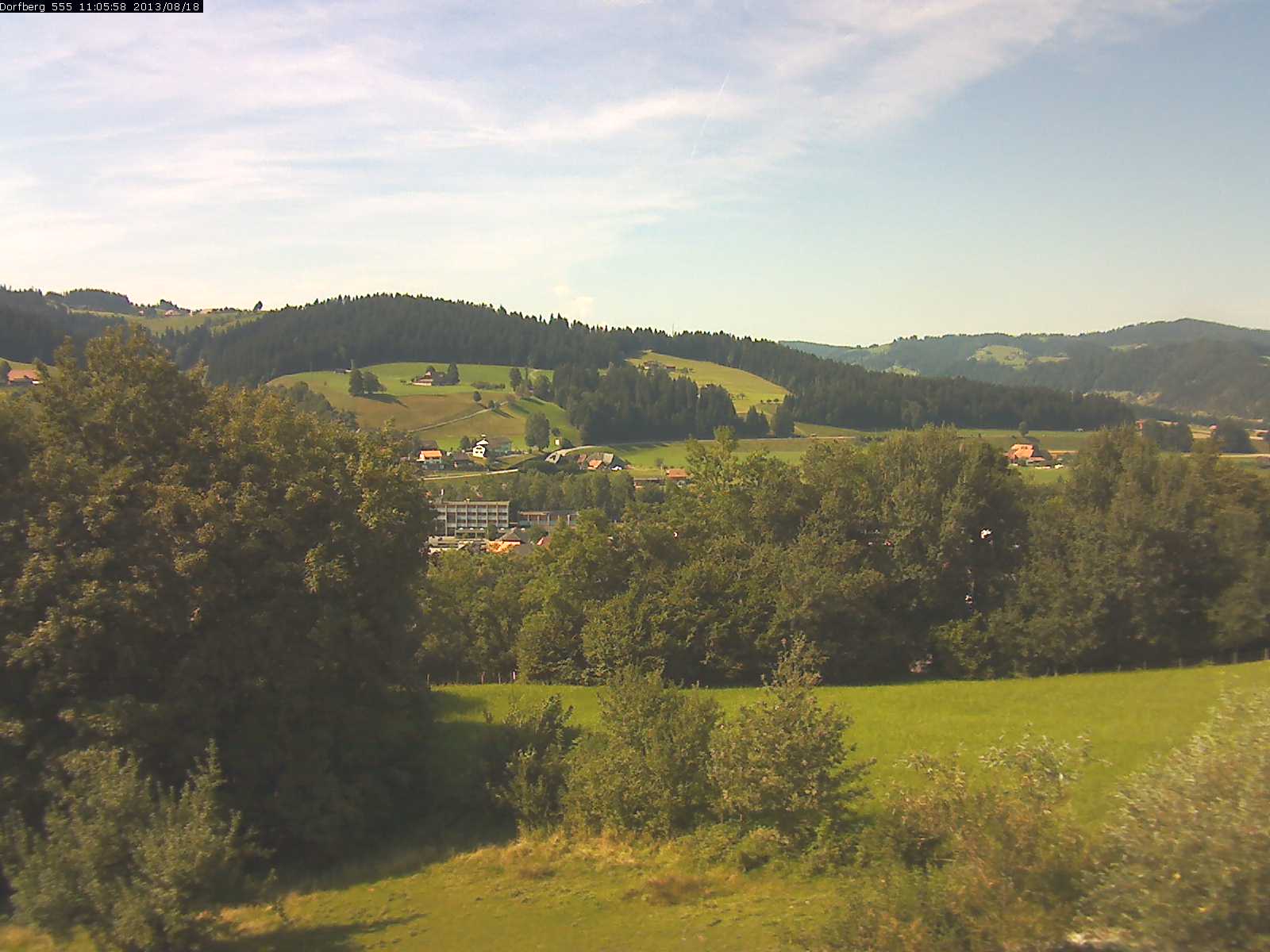 Webcam-Bild: Aussicht vom Dorfberg in Langnau 20130818-110600