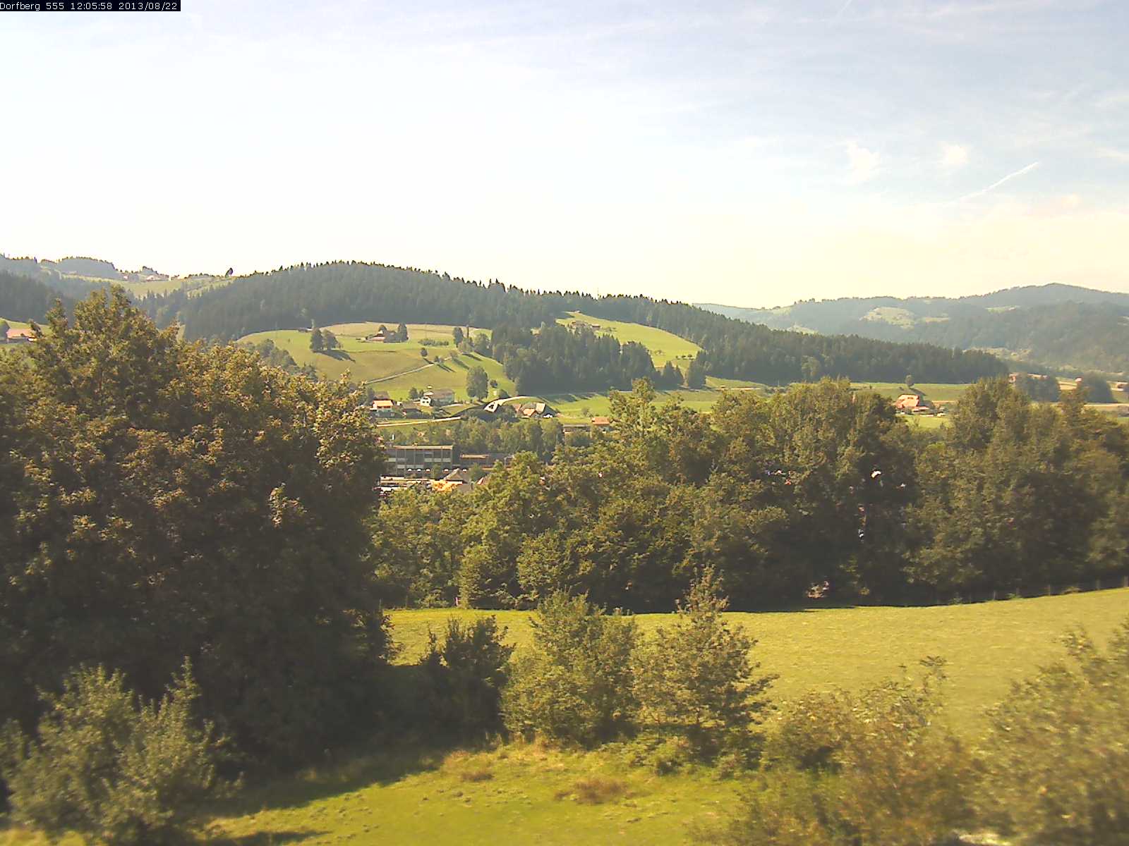 Webcam-Bild: Aussicht vom Dorfberg in Langnau 20130822-120600