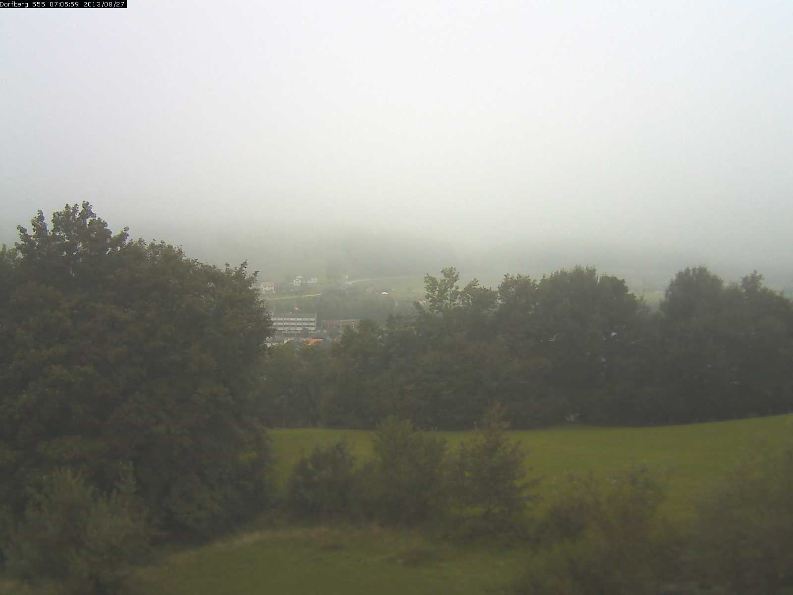 Webcam-Bild: Aussicht vom Dorfberg in Langnau 20130827-070600