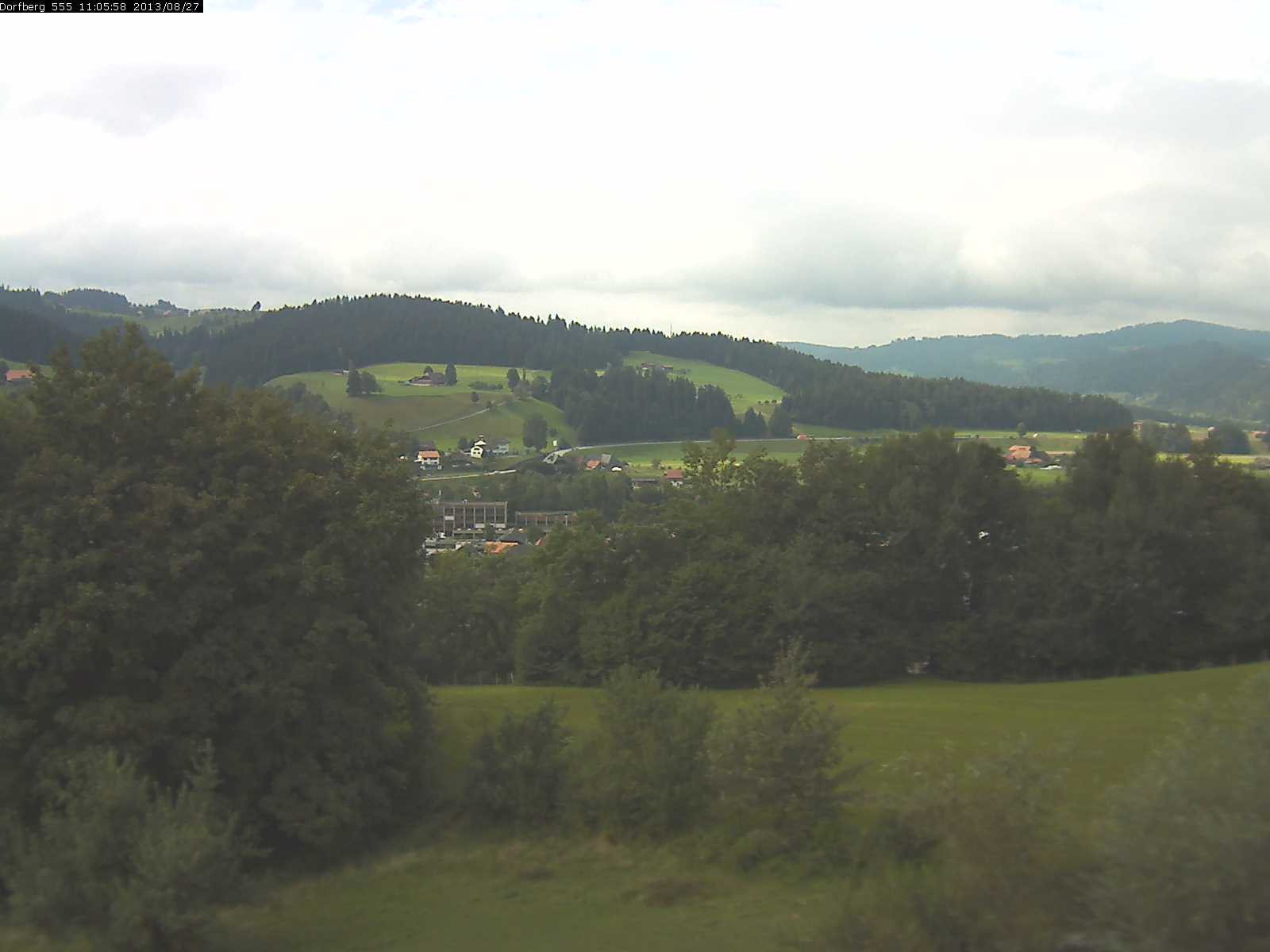 Webcam-Bild: Aussicht vom Dorfberg in Langnau 20130827-110600