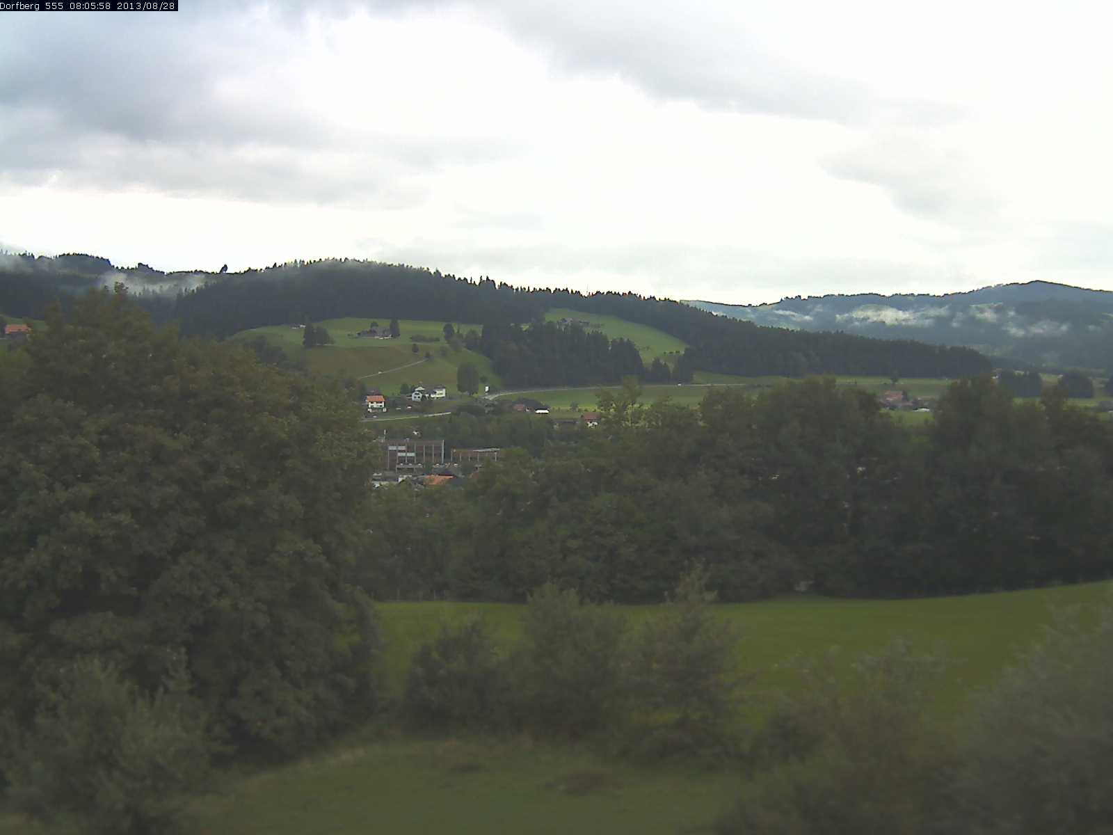 Webcam-Bild: Aussicht vom Dorfberg in Langnau 20130828-080600