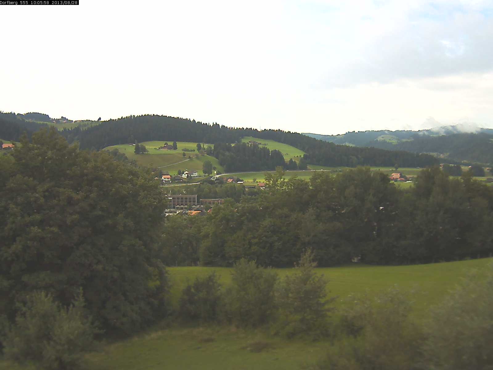 Webcam-Bild: Aussicht vom Dorfberg in Langnau 20130828-100600