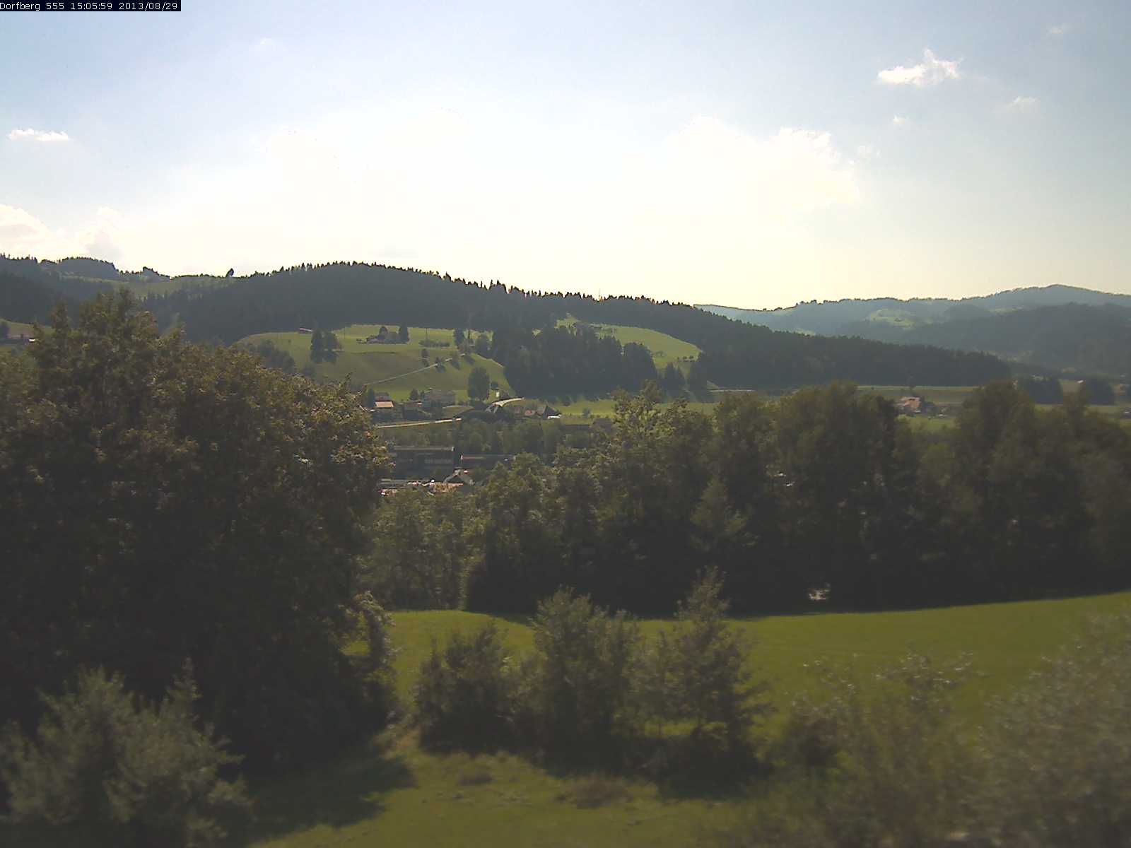 Webcam-Bild: Aussicht vom Dorfberg in Langnau 20130829-150600