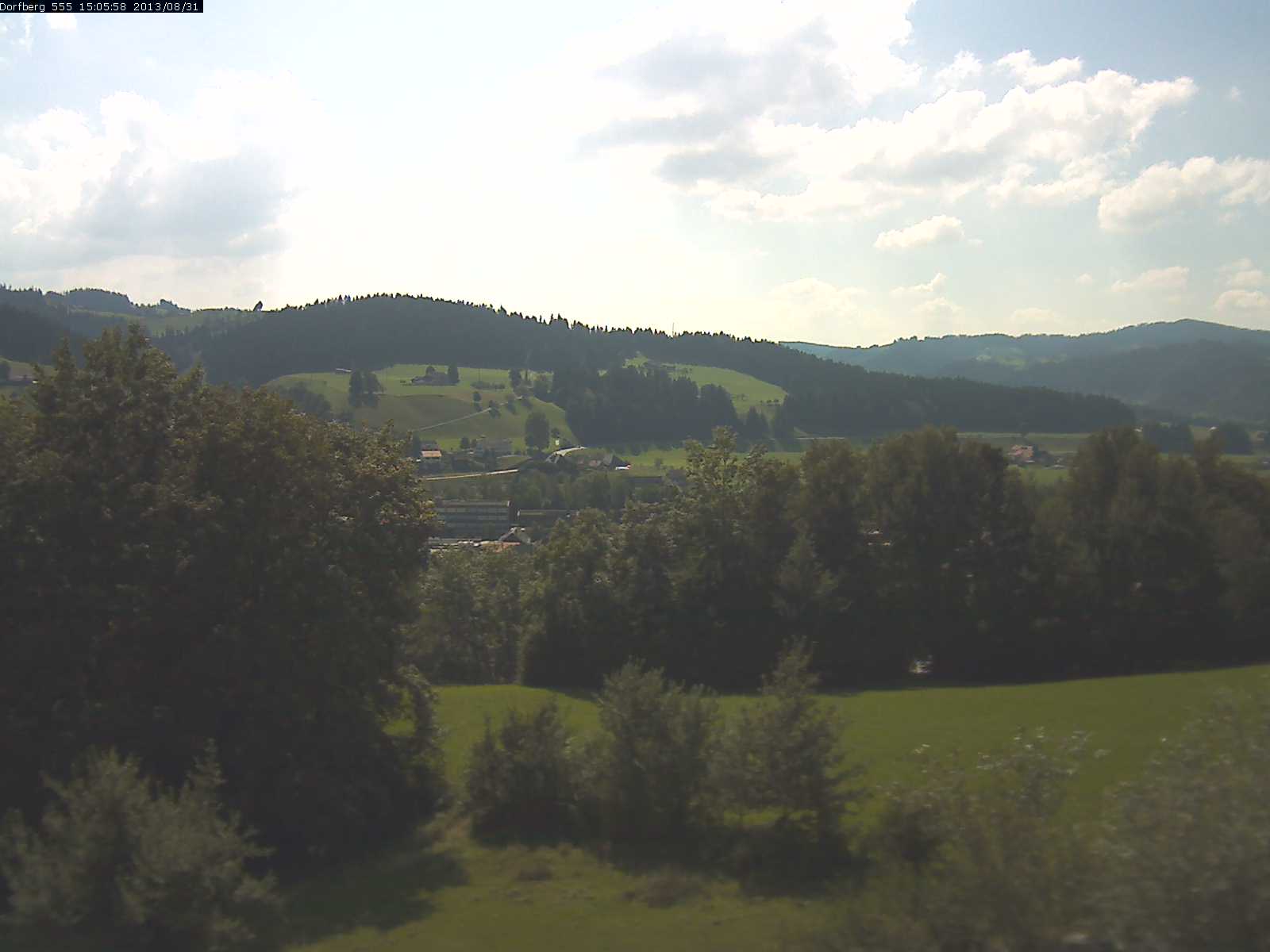 Webcam-Bild: Aussicht vom Dorfberg in Langnau 20130831-150600
