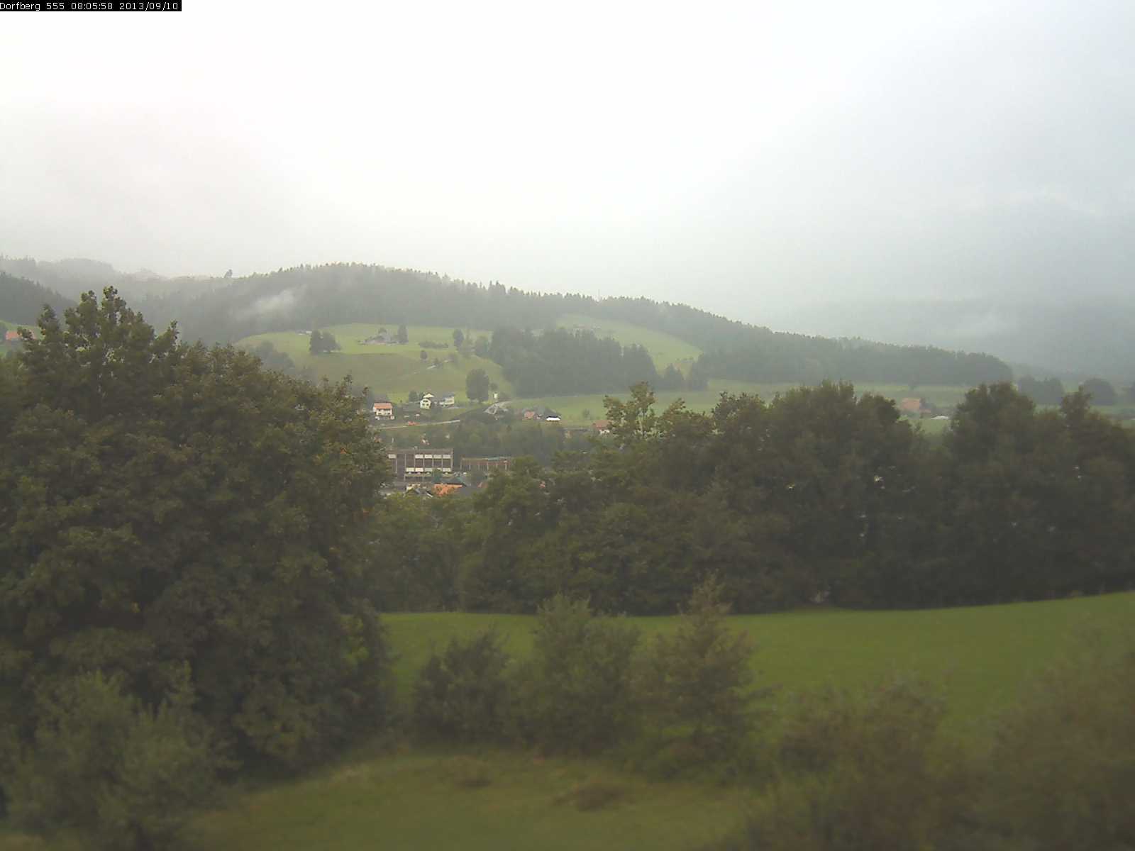Webcam-Bild: Aussicht vom Dorfberg in Langnau 20130910-080600