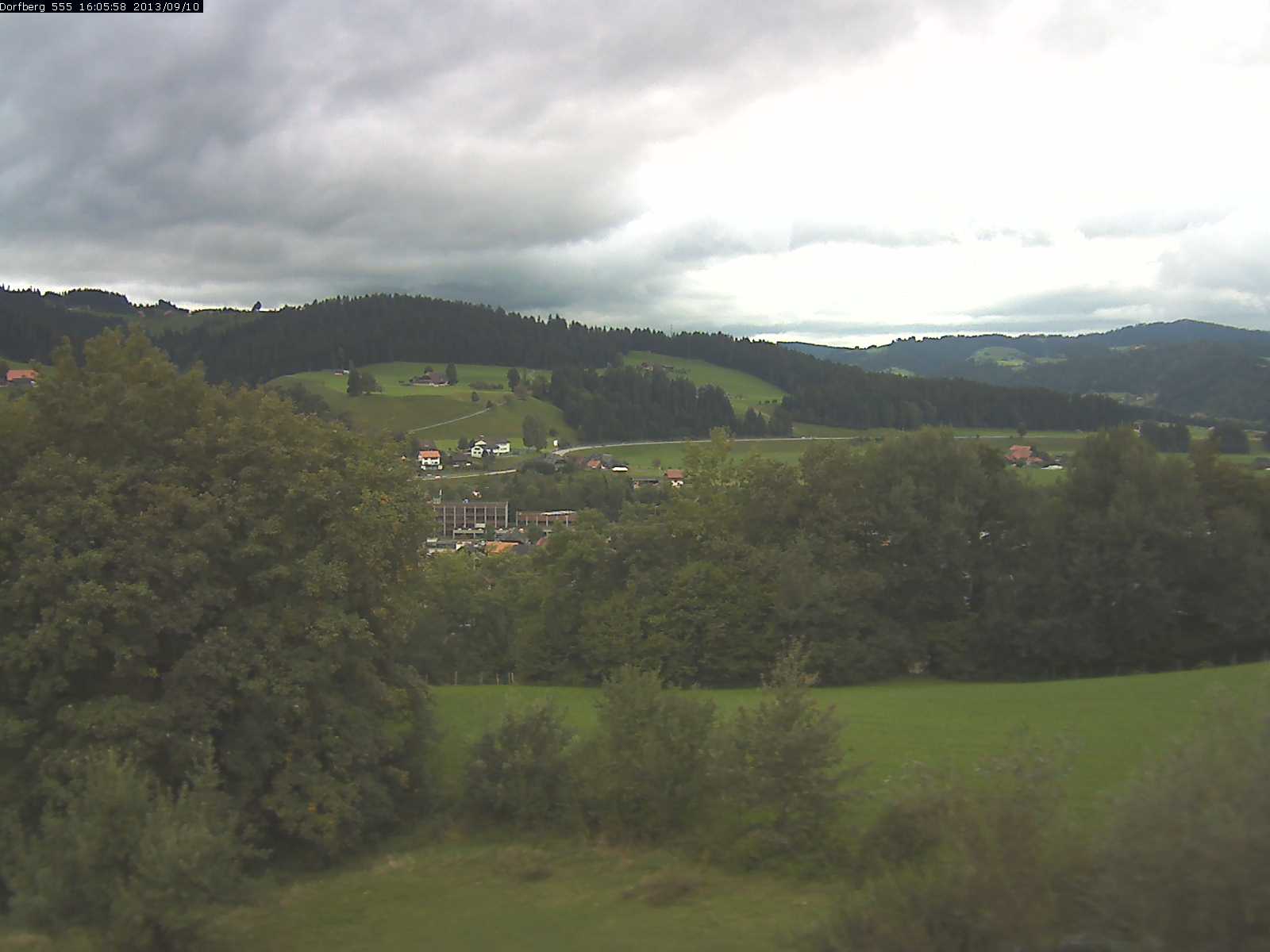 Webcam-Bild: Aussicht vom Dorfberg in Langnau 20130910-160600