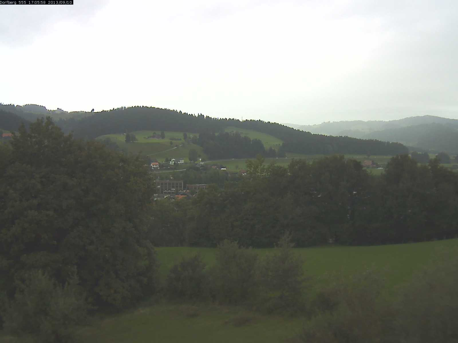 Webcam-Bild: Aussicht vom Dorfberg in Langnau 20130910-170600