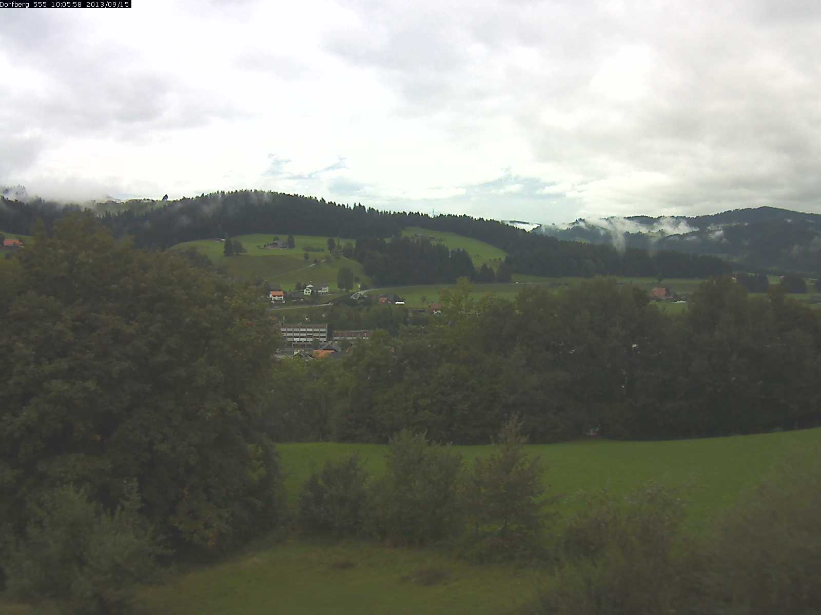 Webcam-Bild: Aussicht vom Dorfberg in Langnau 20130915-100600