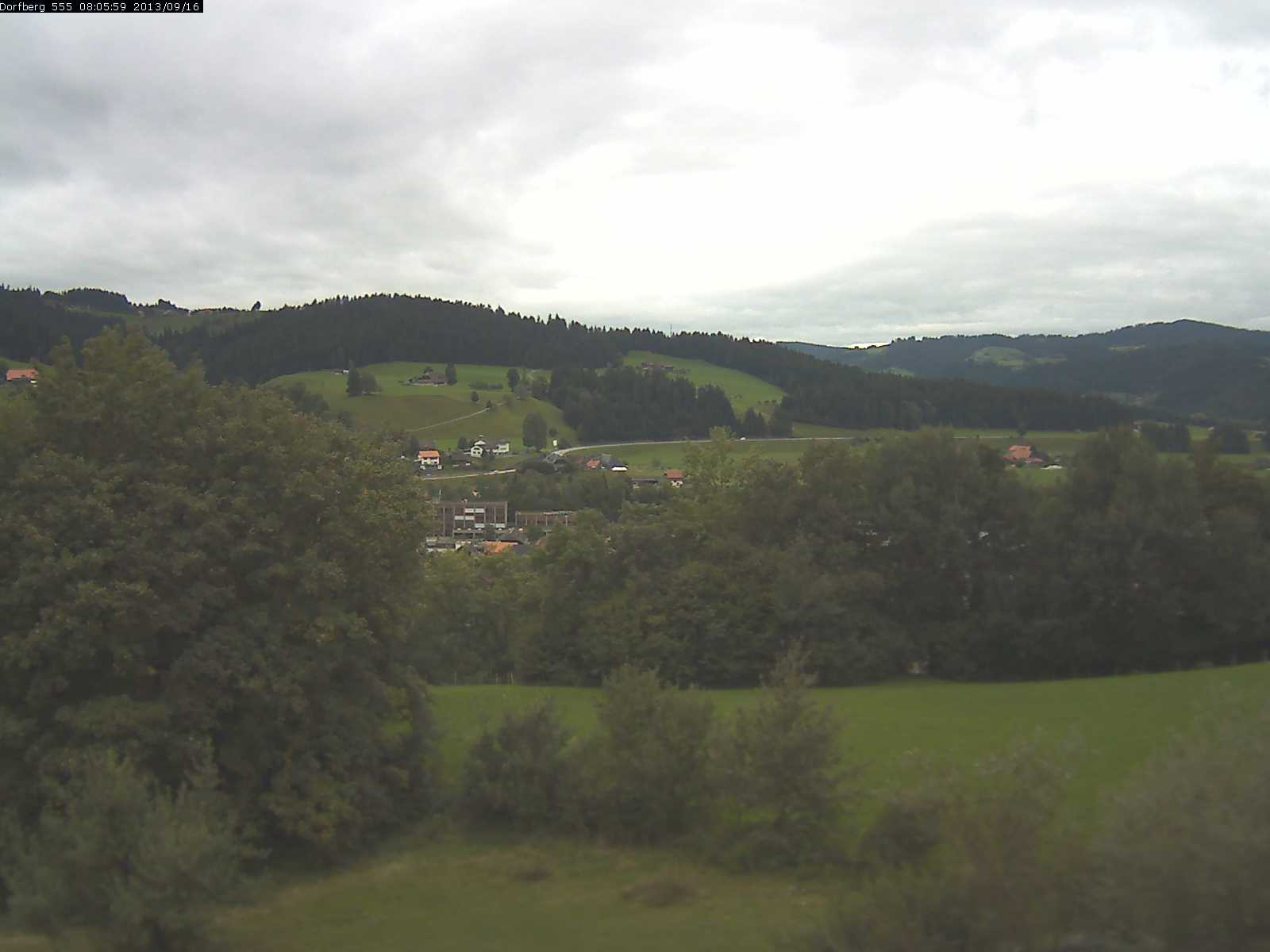 Webcam-Bild: Aussicht vom Dorfberg in Langnau 20130916-080600
