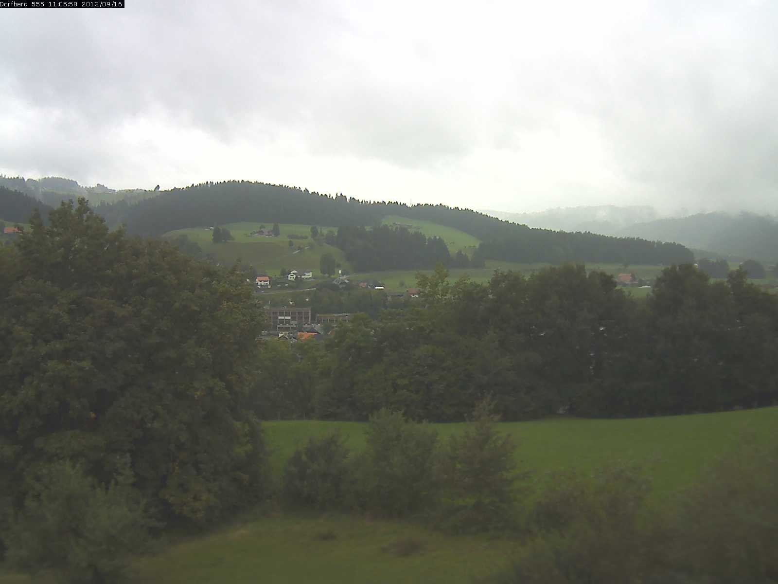 Webcam-Bild: Aussicht vom Dorfberg in Langnau 20130916-110600