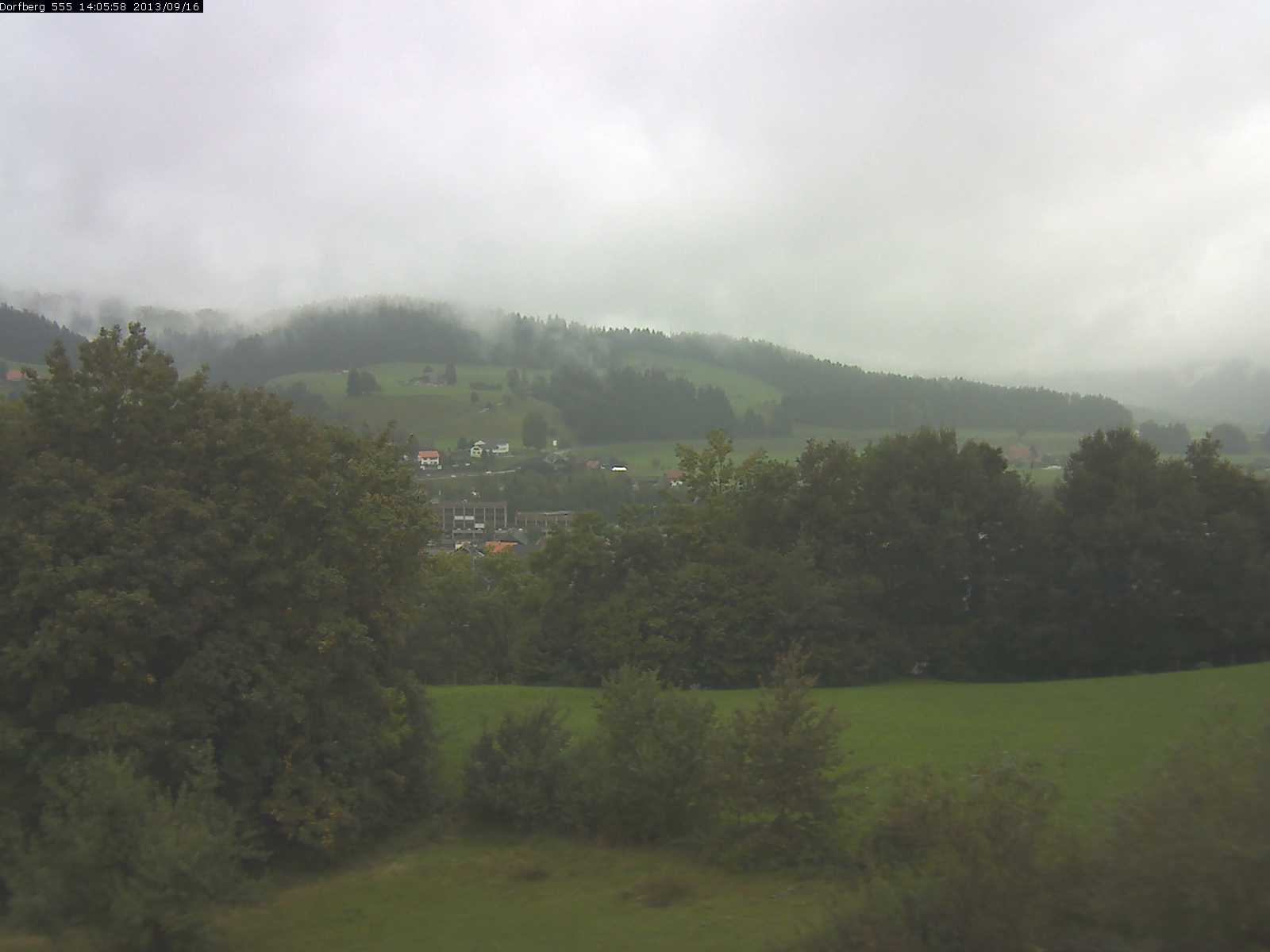 Webcam-Bild: Aussicht vom Dorfberg in Langnau 20130916-140600