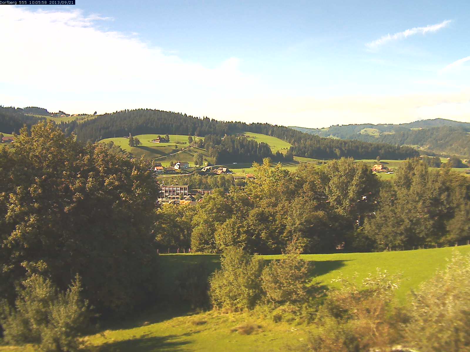 Webcam-Bild: Aussicht vom Dorfberg in Langnau 20130921-100600
