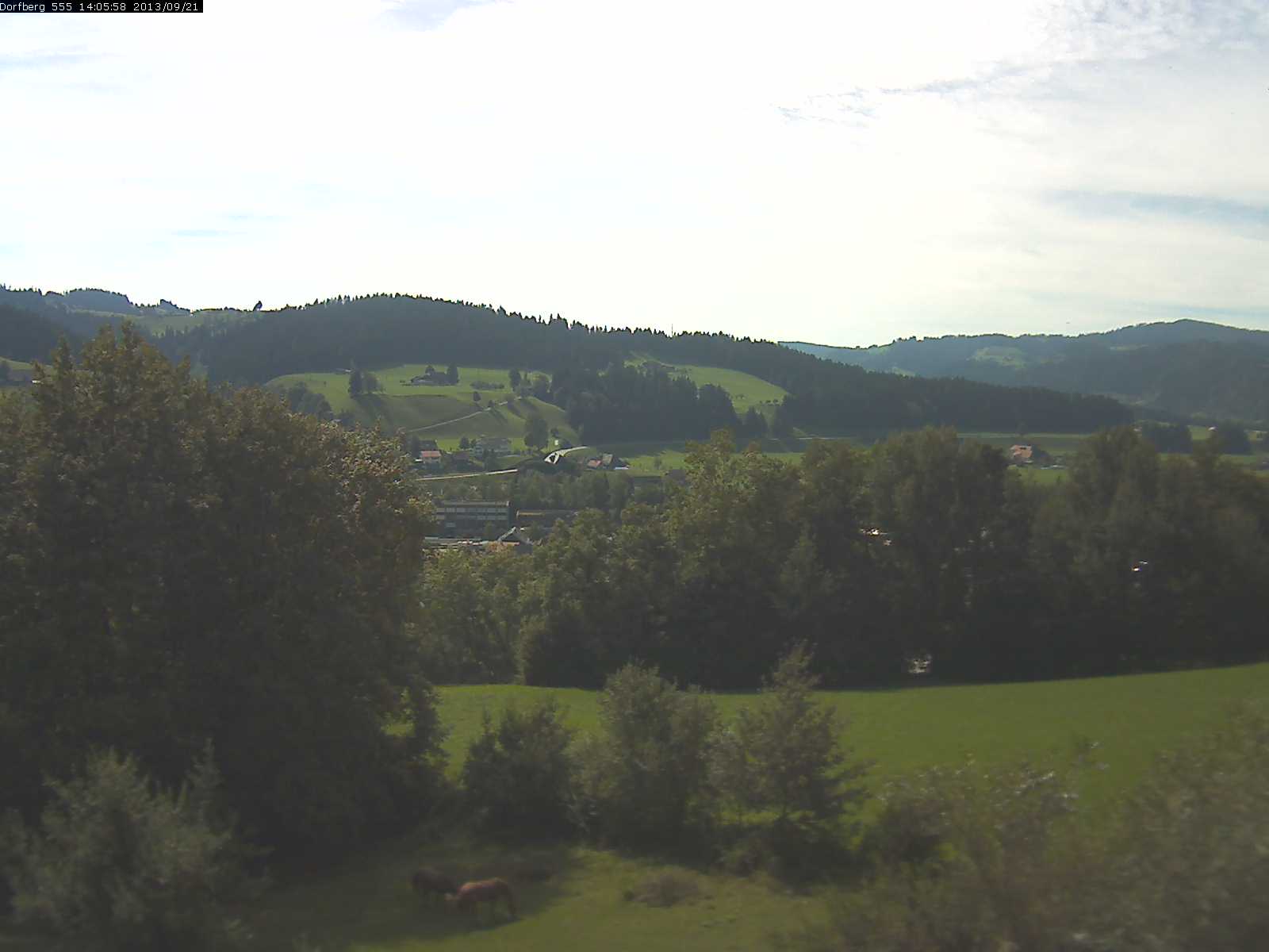 Webcam-Bild: Aussicht vom Dorfberg in Langnau 20130921-140600