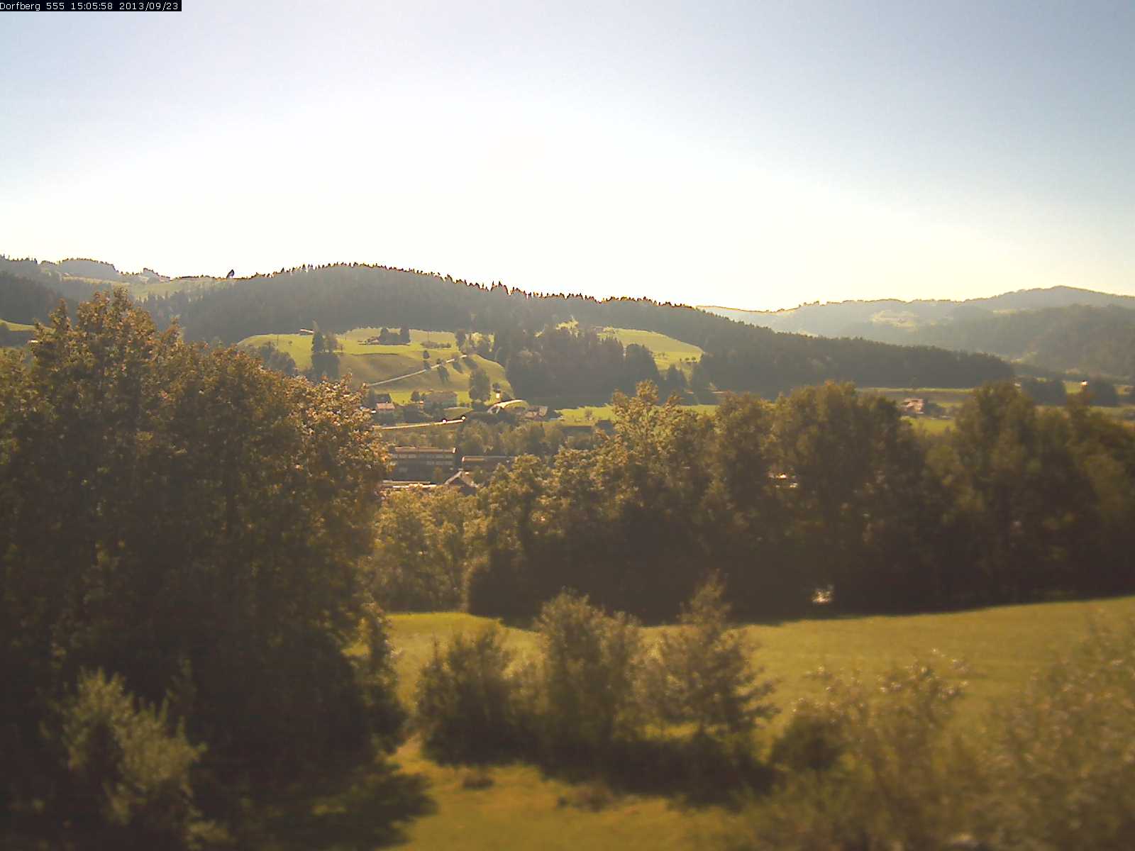Webcam-Bild: Aussicht vom Dorfberg in Langnau 20130923-150600