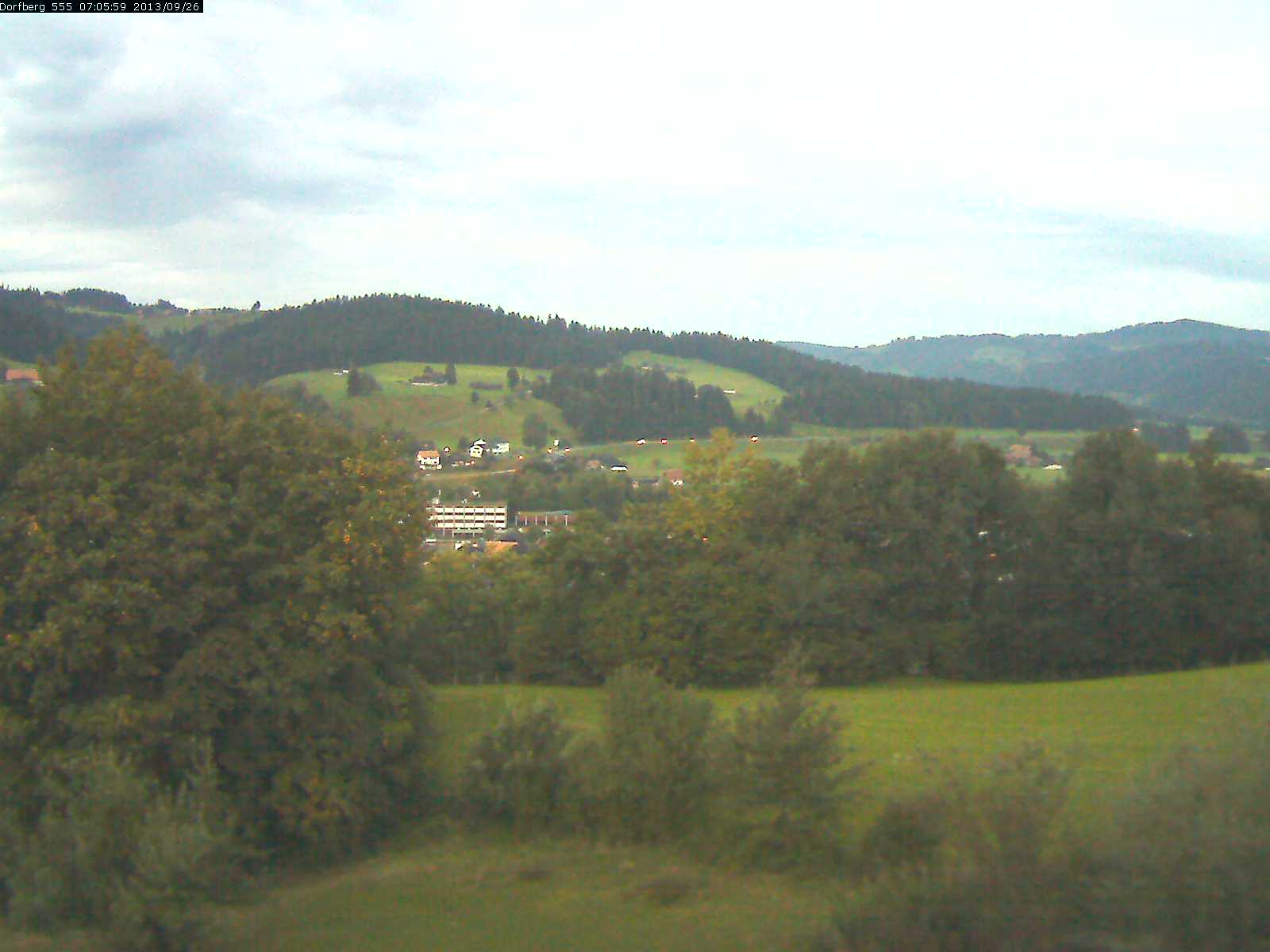 Webcam-Bild: Aussicht vom Dorfberg in Langnau 20130926-070600