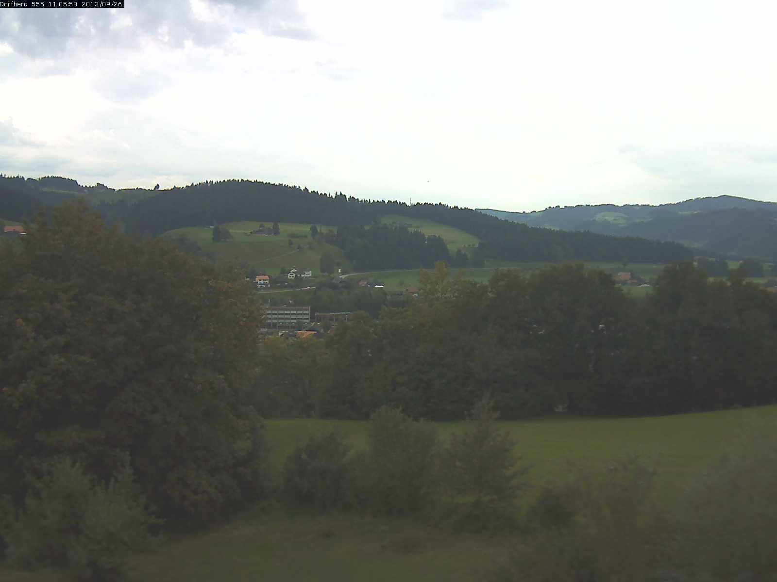 Webcam-Bild: Aussicht vom Dorfberg in Langnau 20130926-110600