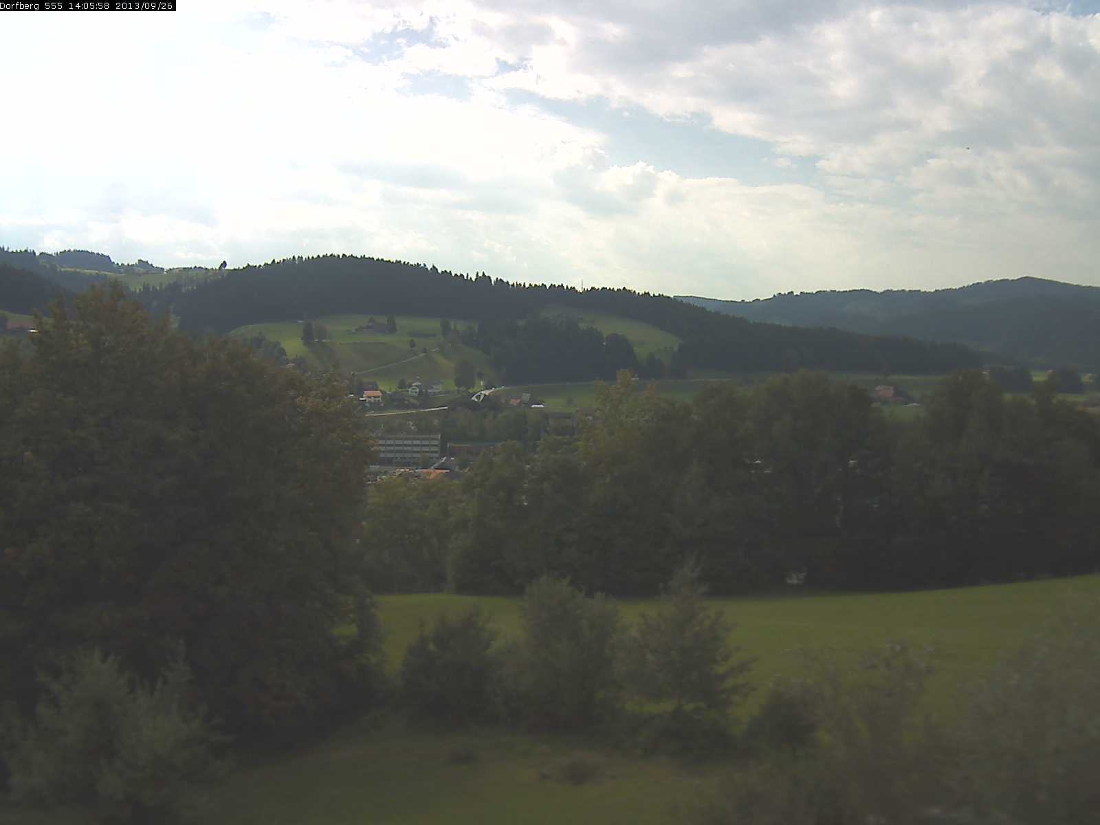 Webcam-Bild: Aussicht vom Dorfberg in Langnau 20130926-140600