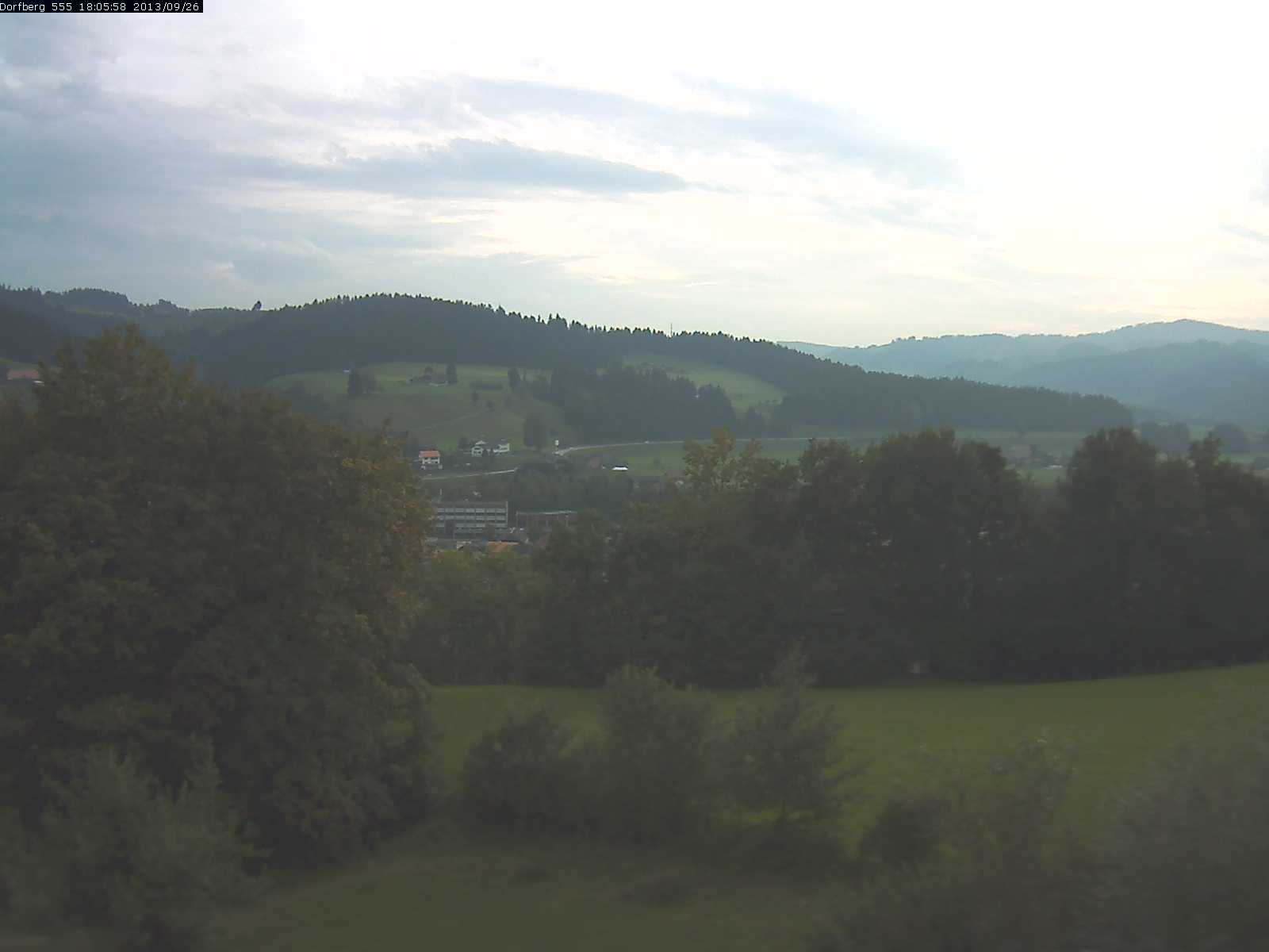 Webcam-Bild: Aussicht vom Dorfberg in Langnau 20130926-180600