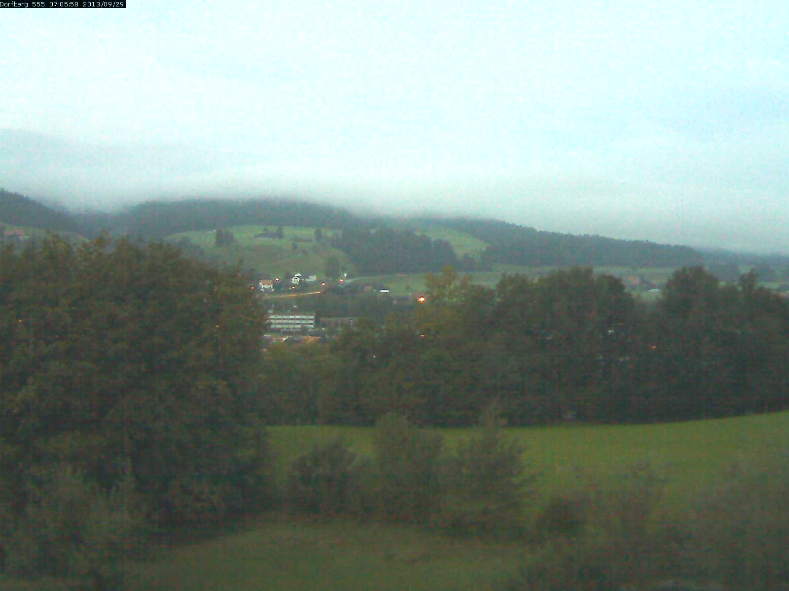 Webcam-Bild: Aussicht vom Dorfberg in Langnau 20130929-070600