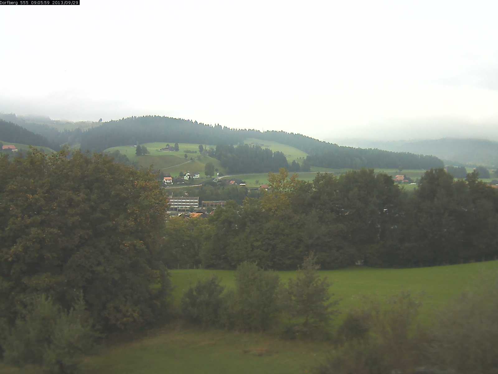 Webcam-Bild: Aussicht vom Dorfberg in Langnau 20130929-090600