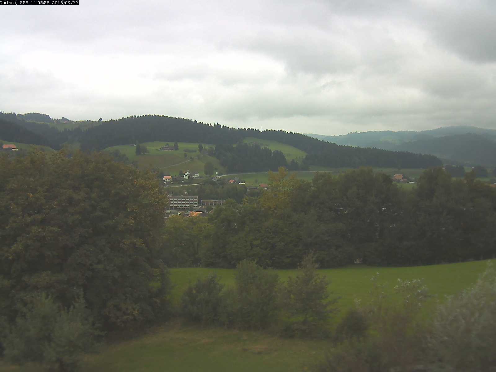 Webcam-Bild: Aussicht vom Dorfberg in Langnau 20130929-110600