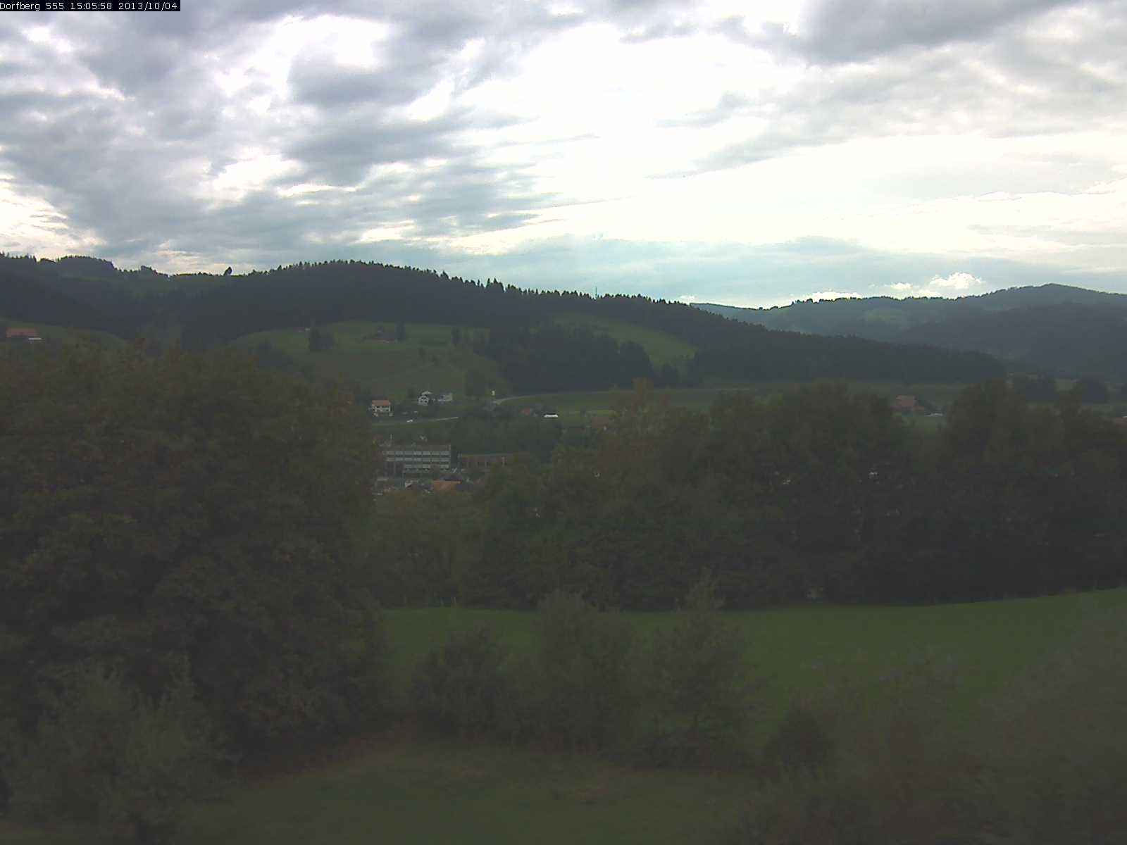 Webcam-Bild: Aussicht vom Dorfberg in Langnau 20131004-150600