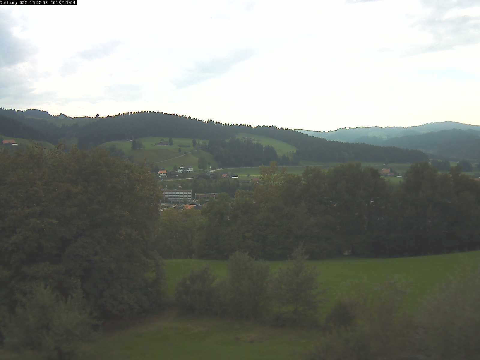 Webcam-Bild: Aussicht vom Dorfberg in Langnau 20131004-160600
