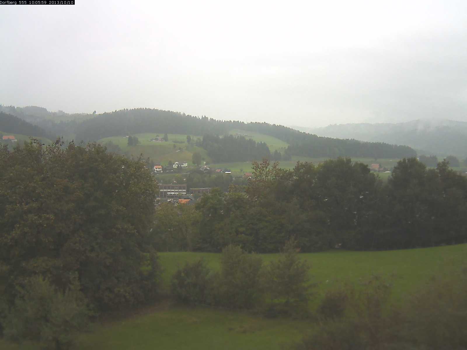 Webcam-Bild: Aussicht vom Dorfberg in Langnau 20131010-100600