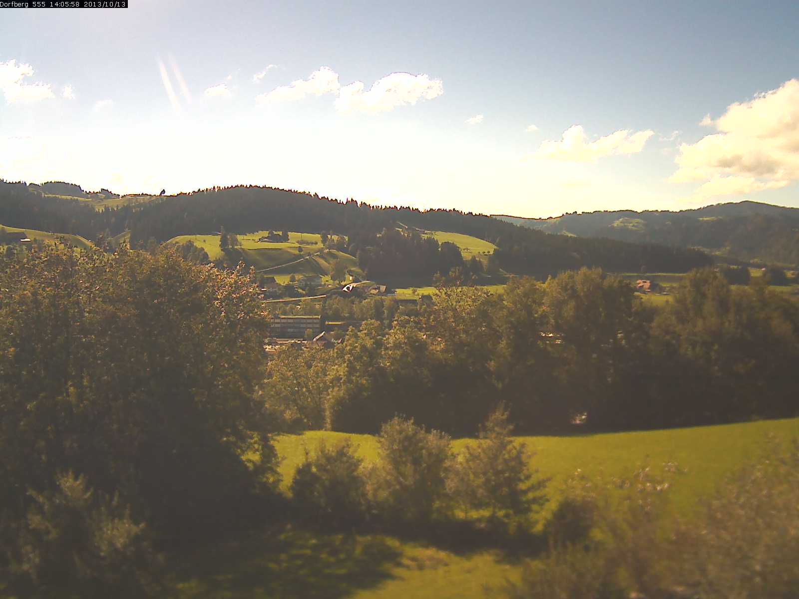 Webcam-Bild: Aussicht vom Dorfberg in Langnau 20131013-140600