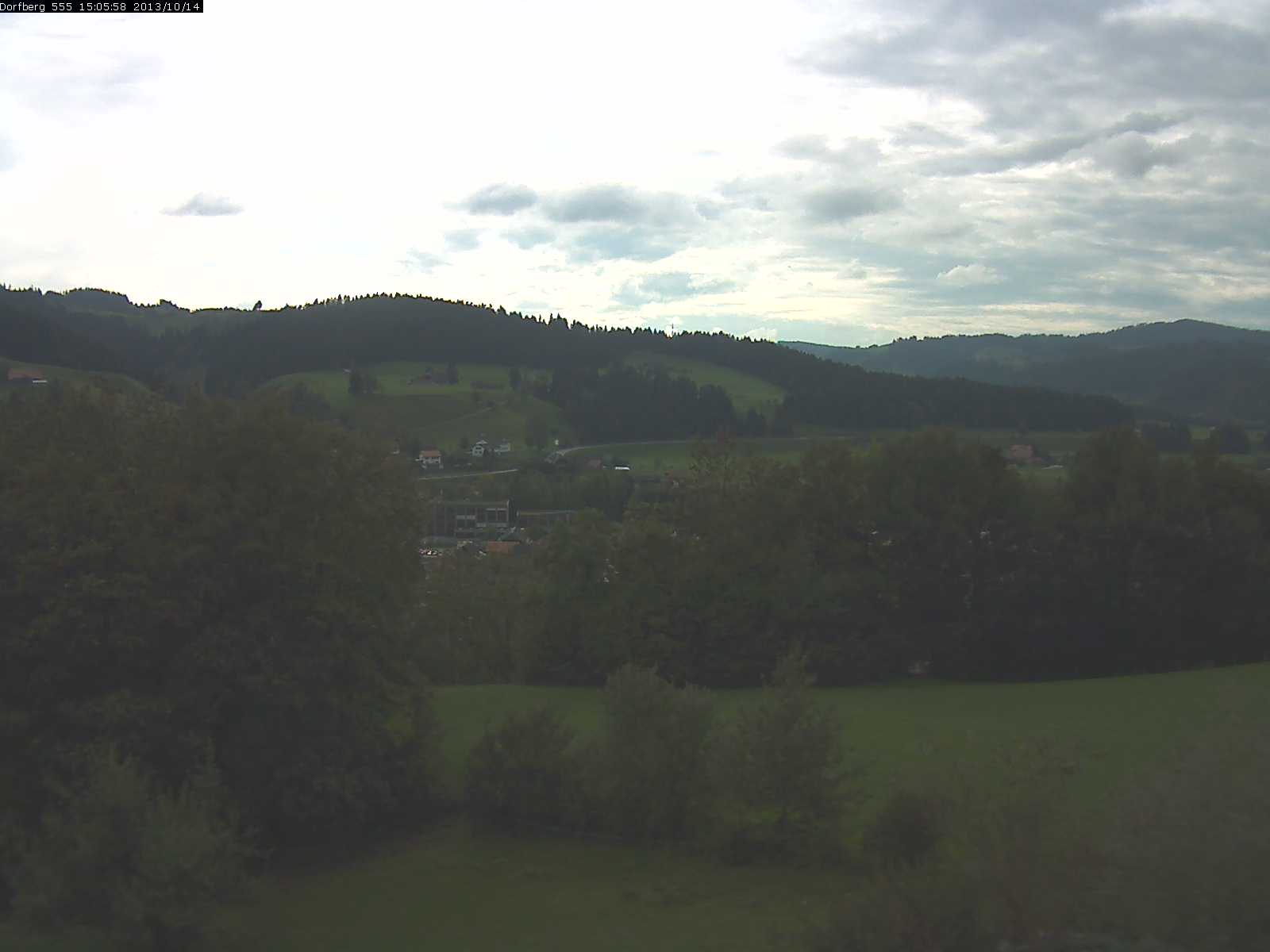 Webcam-Bild: Aussicht vom Dorfberg in Langnau 20131014-150600