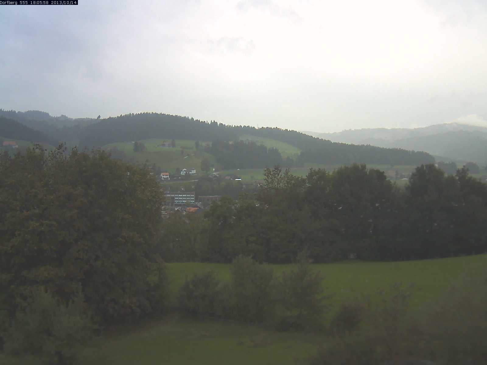 Webcam-Bild: Aussicht vom Dorfberg in Langnau 20131014-180600