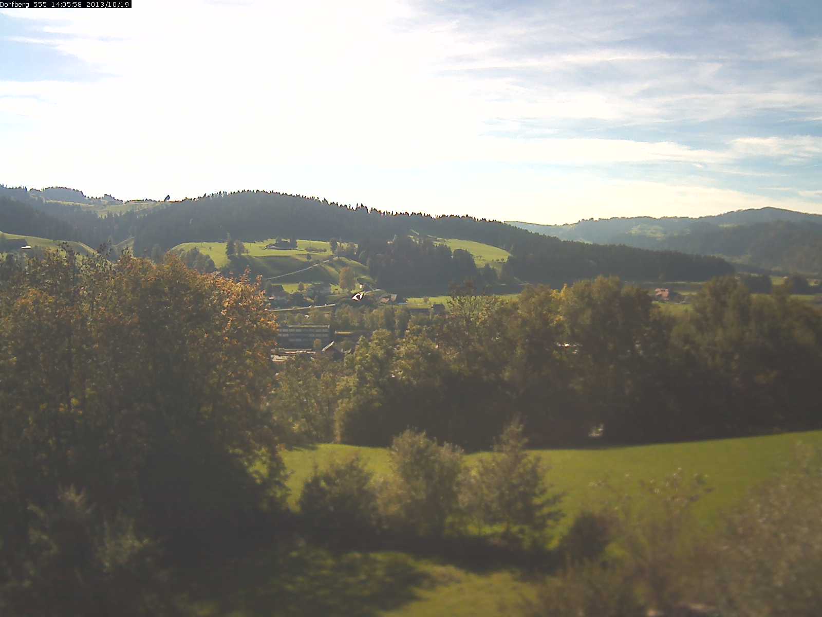 Webcam-Bild: Aussicht vom Dorfberg in Langnau 20131019-140600