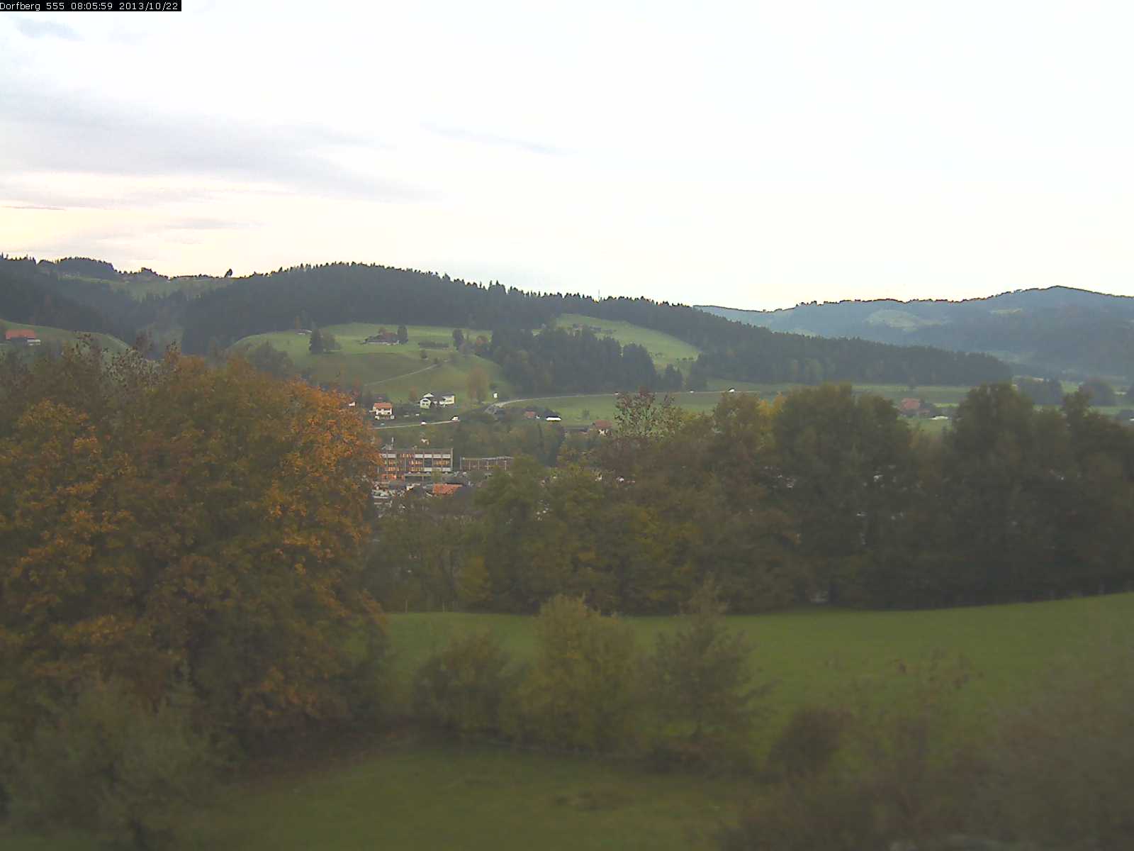 Webcam-Bild: Aussicht vom Dorfberg in Langnau 20131022-080600