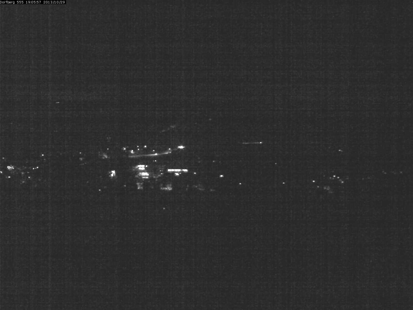 Webcam-Bild: Aussicht vom Dorfberg in Langnau 20131029-190600