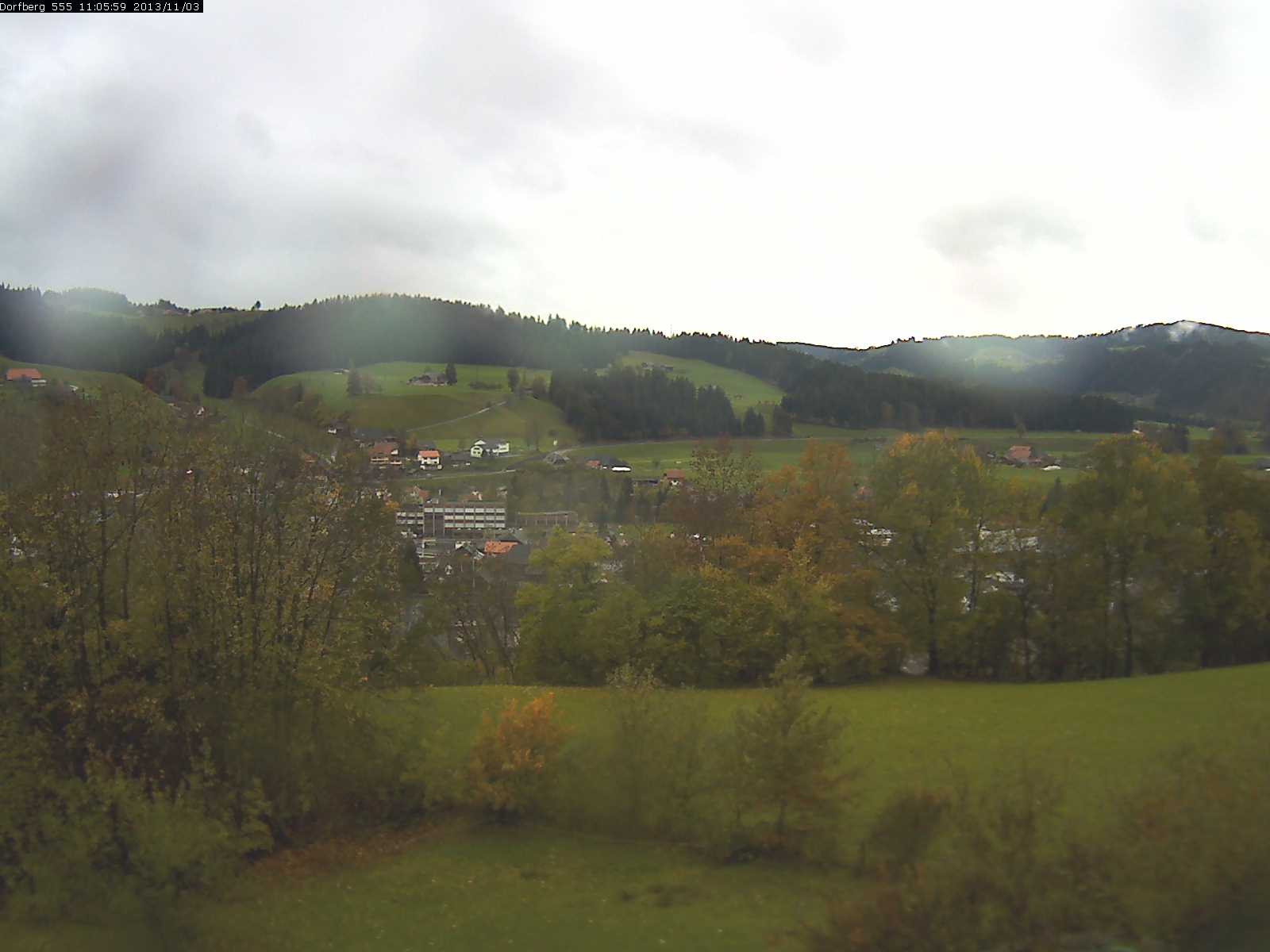Webcam-Bild: Aussicht vom Dorfberg in Langnau 20131103-110600