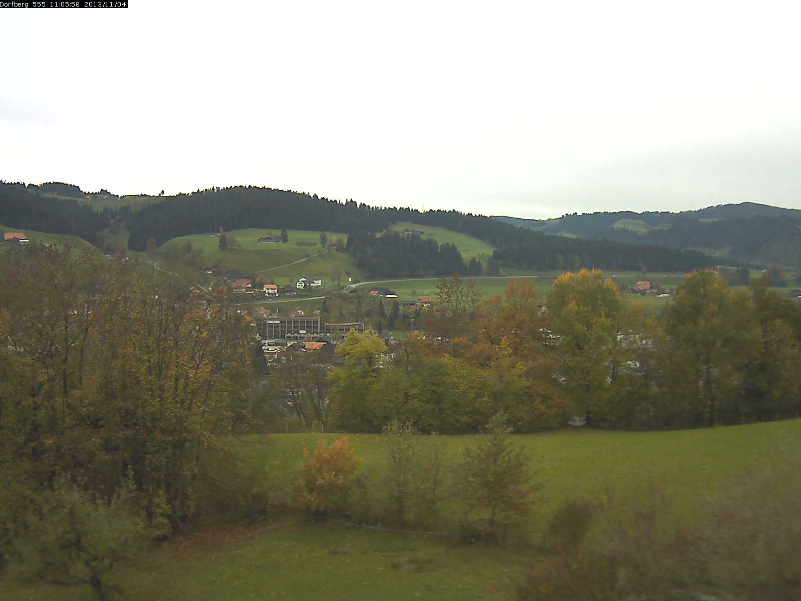 Webcam-Bild: Aussicht vom Dorfberg in Langnau 20131104-110600