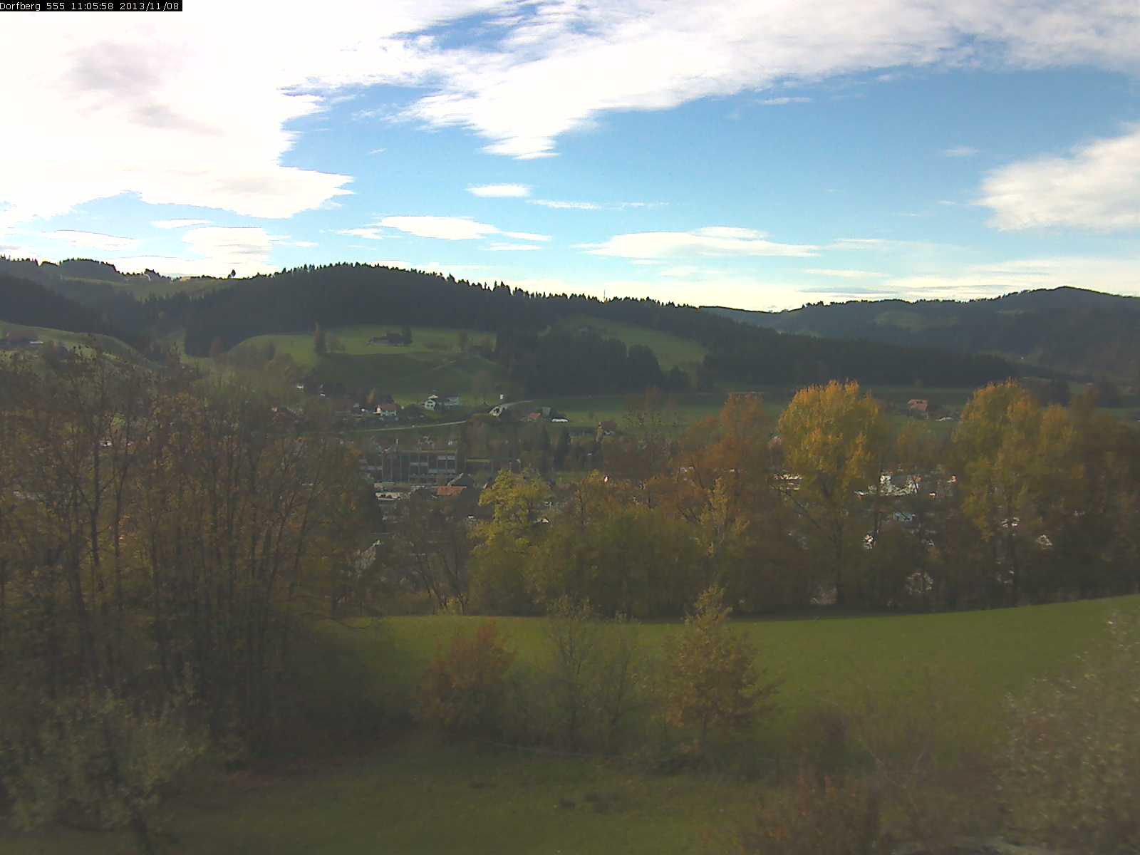 Webcam-Bild: Aussicht vom Dorfberg in Langnau 20131108-110600