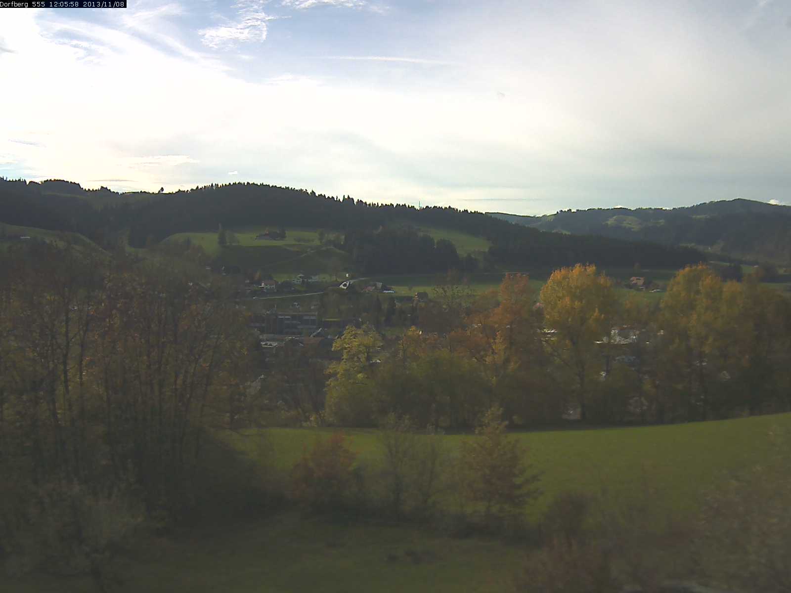 Webcam-Bild: Aussicht vom Dorfberg in Langnau 20131108-120600