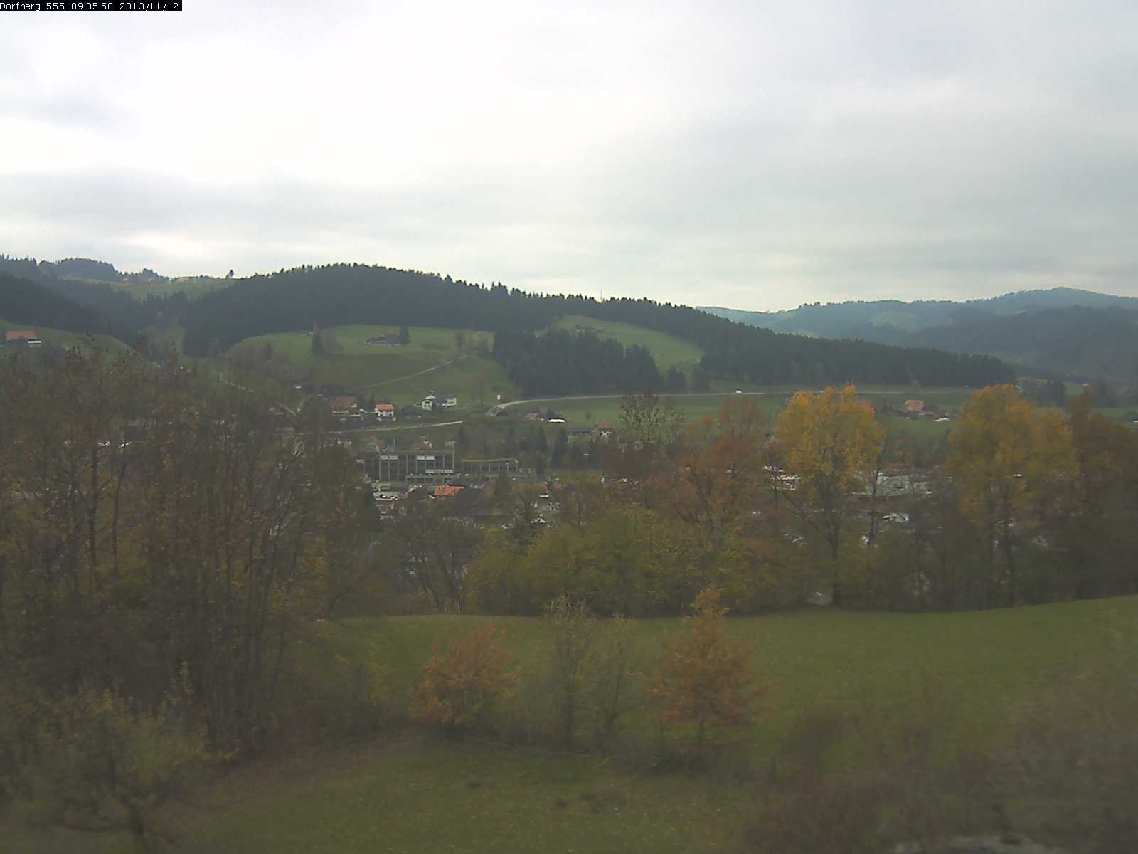 Webcam-Bild: Aussicht vom Dorfberg in Langnau 20131112-090600
