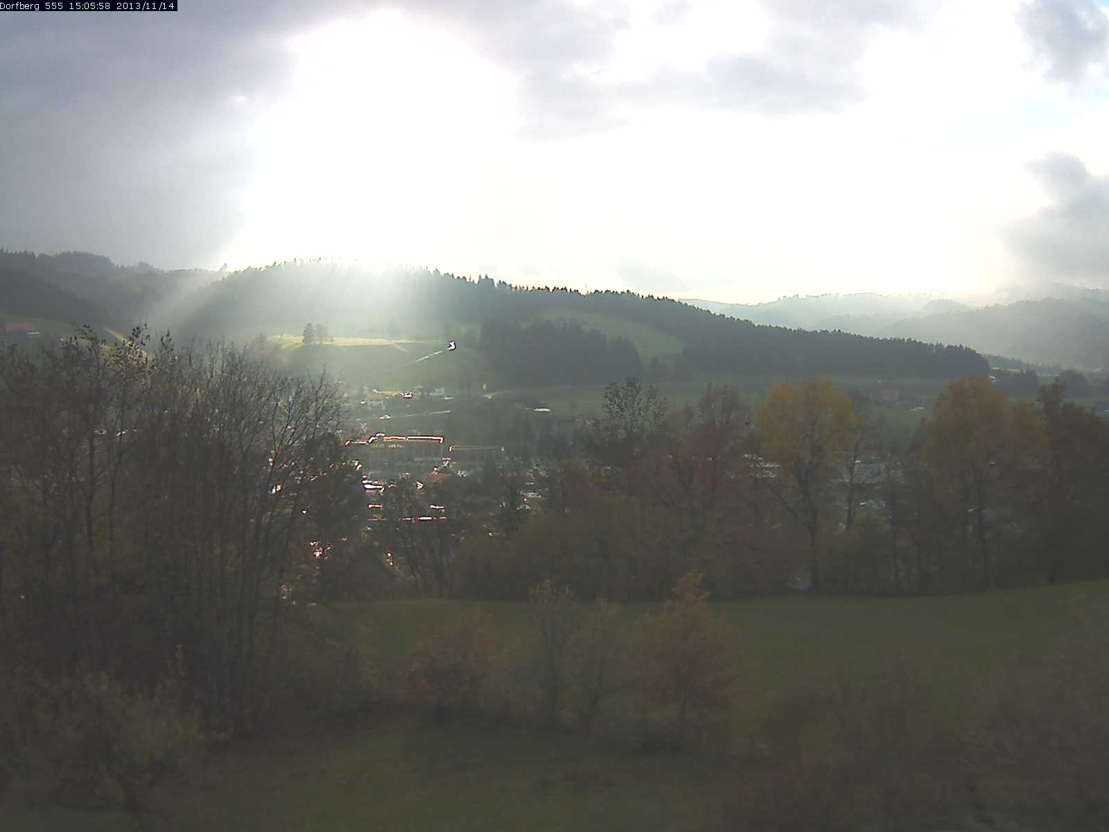 Webcam-Bild: Aussicht vom Dorfberg in Langnau 20131114-150600
