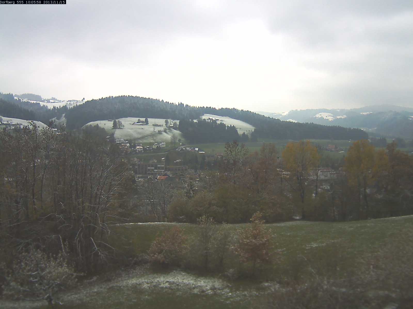 Webcam-Bild: Aussicht vom Dorfberg in Langnau 20131115-100600