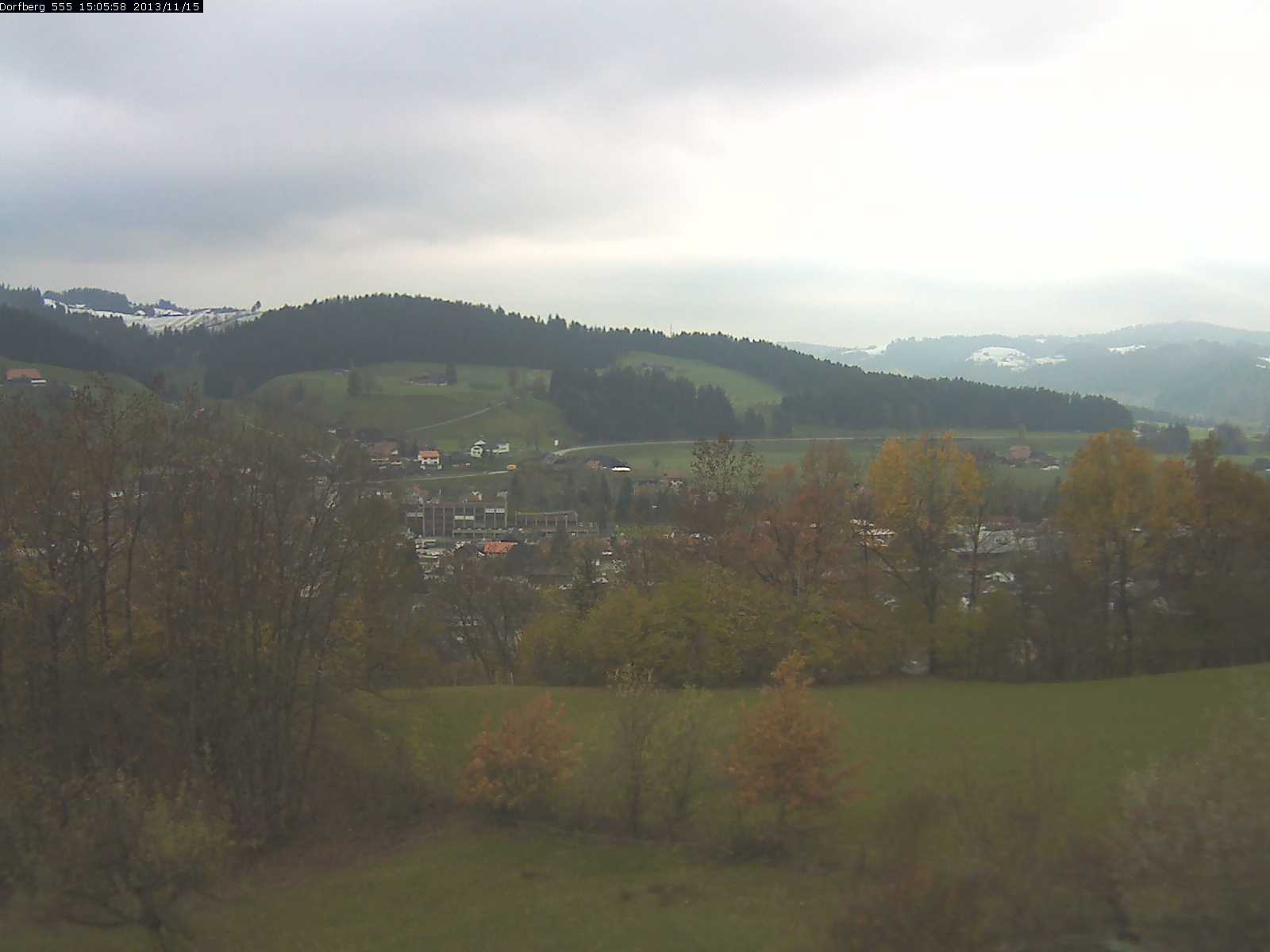 Webcam-Bild: Aussicht vom Dorfberg in Langnau 20131115-150600