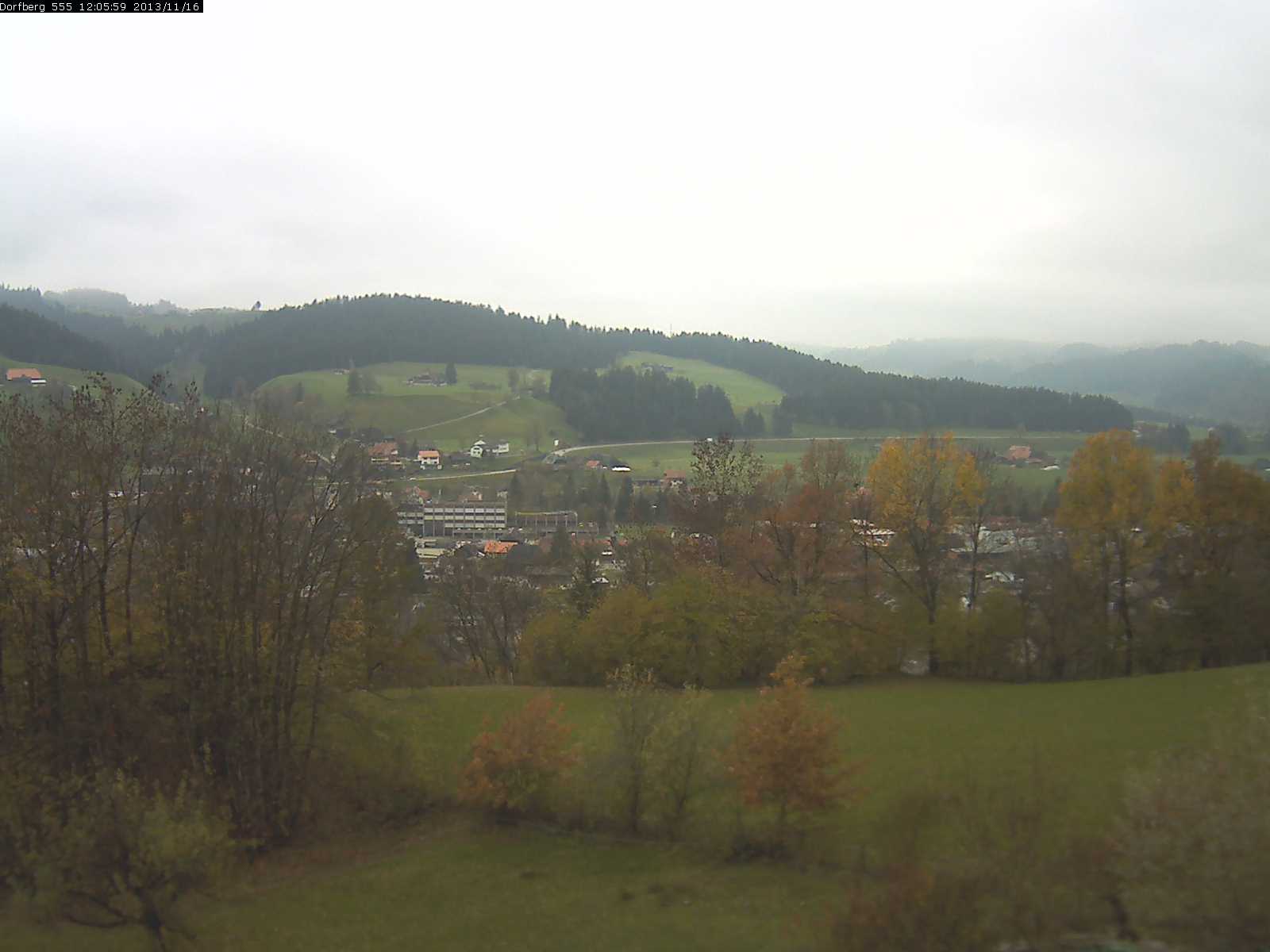 Webcam-Bild: Aussicht vom Dorfberg in Langnau 20131116-120600