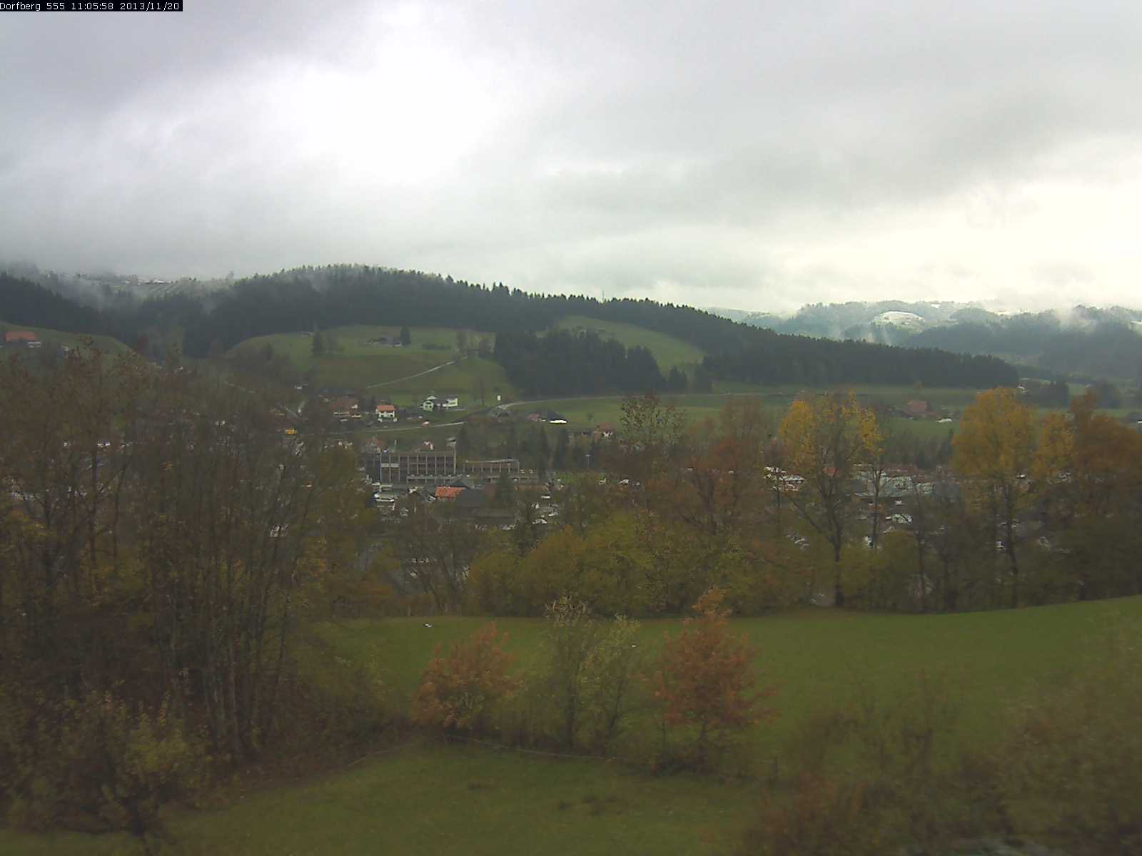 Webcam-Bild: Aussicht vom Dorfberg in Langnau 20131120-110600